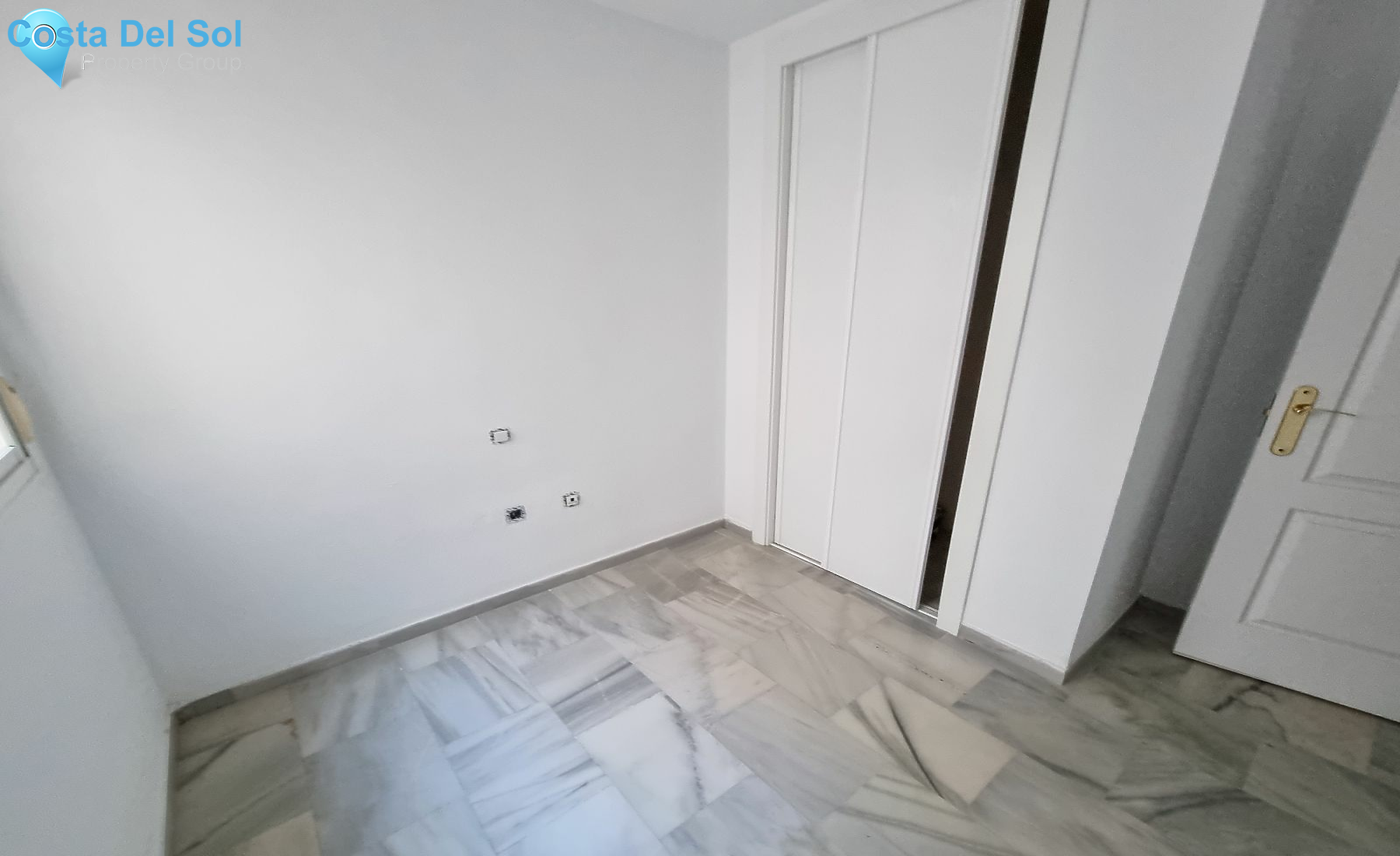 Middle Floor Apartment in Casares Playa-1211426