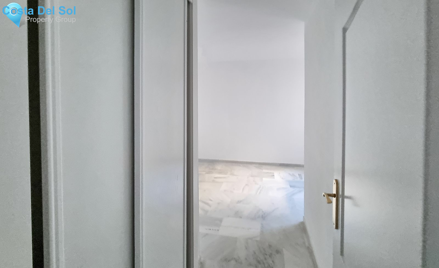 Middle Floor Apartment in Casares Playa-1211427
