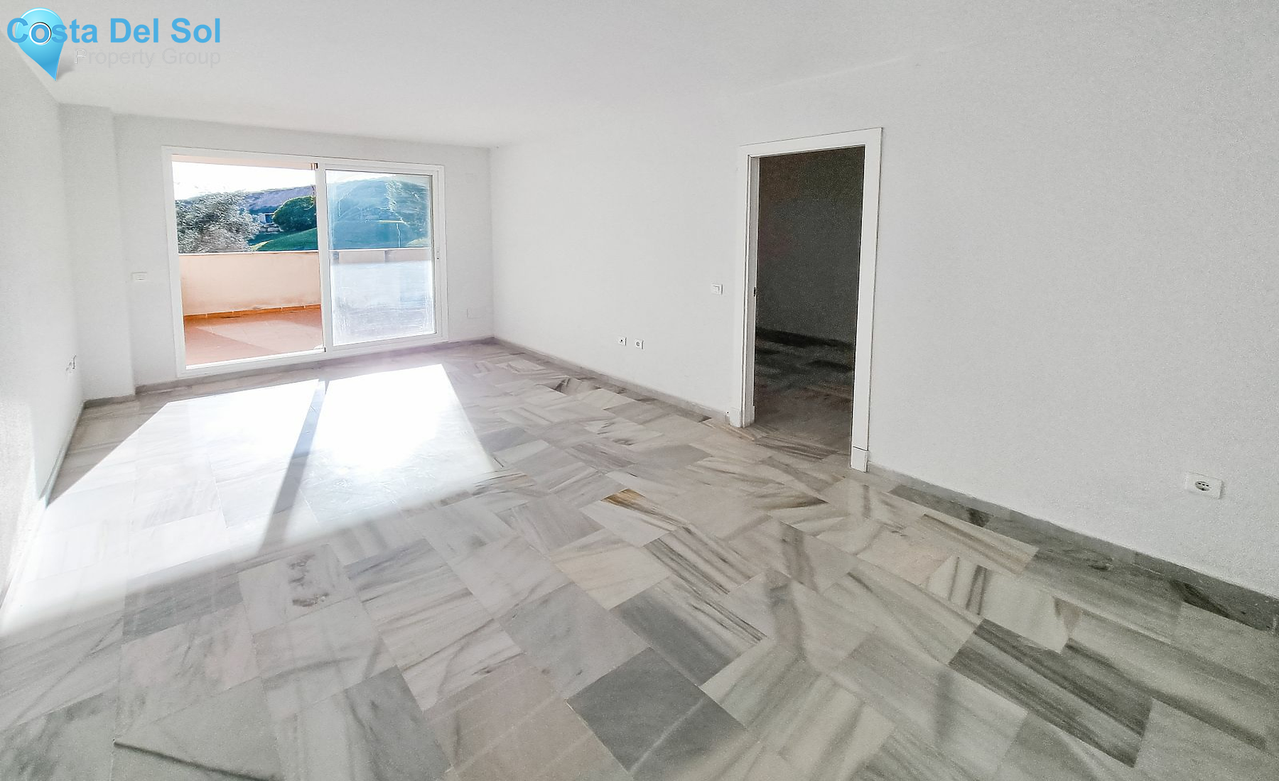 Middle Floor Apartment in Casares Playa-1211416