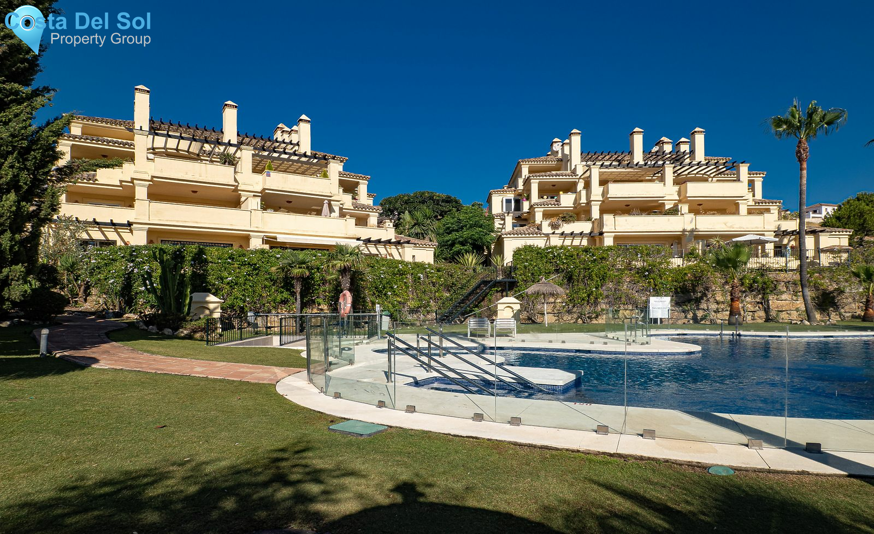 Middle Floor Apartment in Casares Playa-1425234