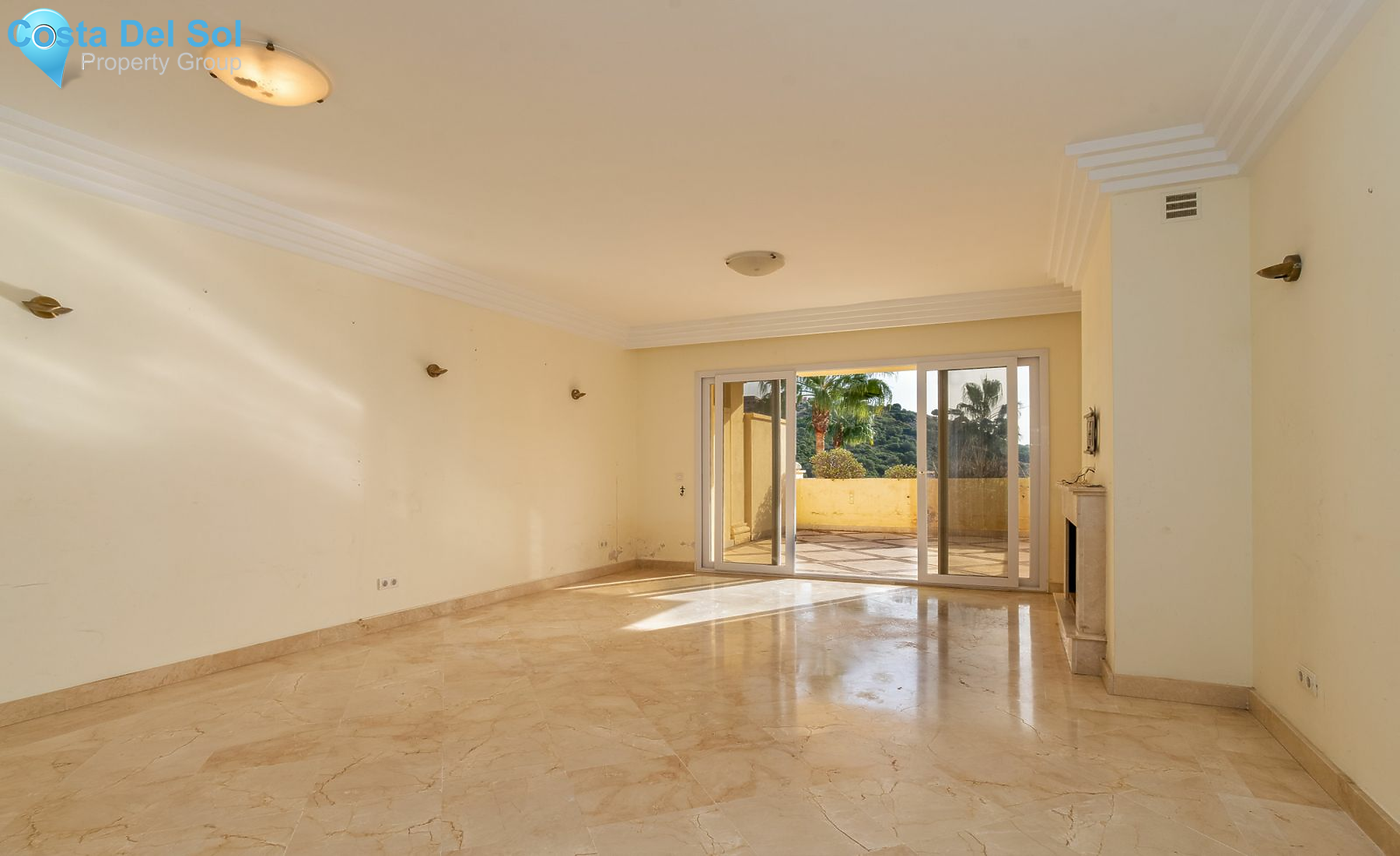 Middle Floor Apartment in Casares Playa-1516335