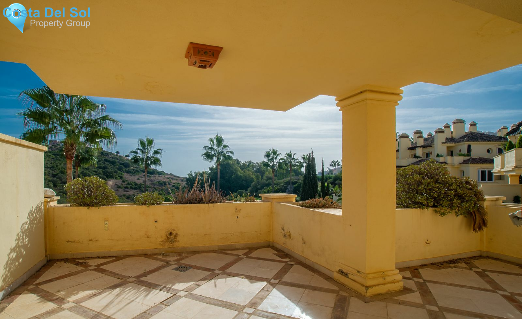 Middle Floor Apartment in Casares Playa-1516337