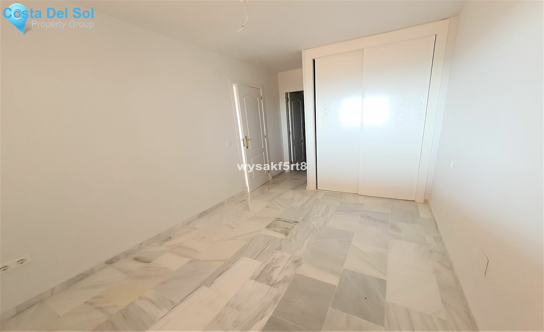 Middle Floor Apartment in Casares Playa-1518559