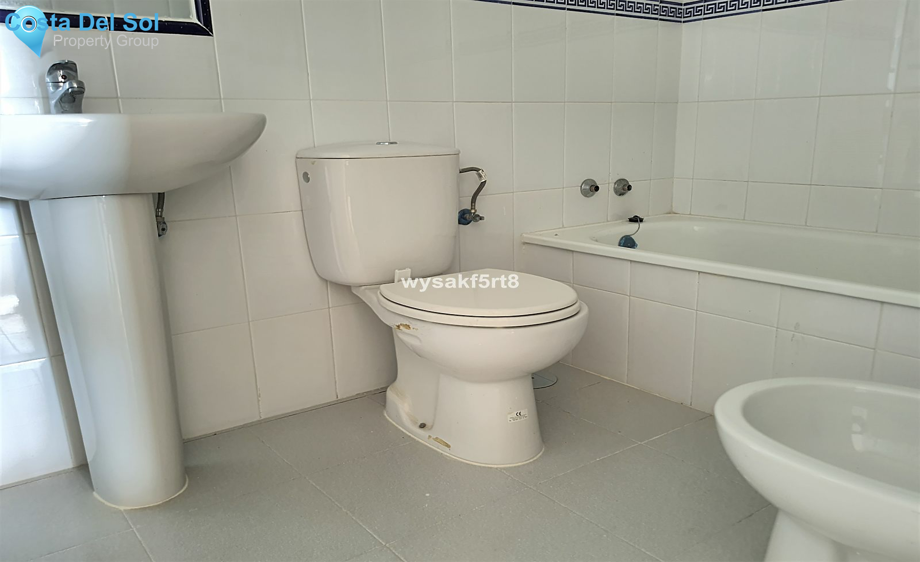 Middle Floor Apartment in Casares Playa-1518565