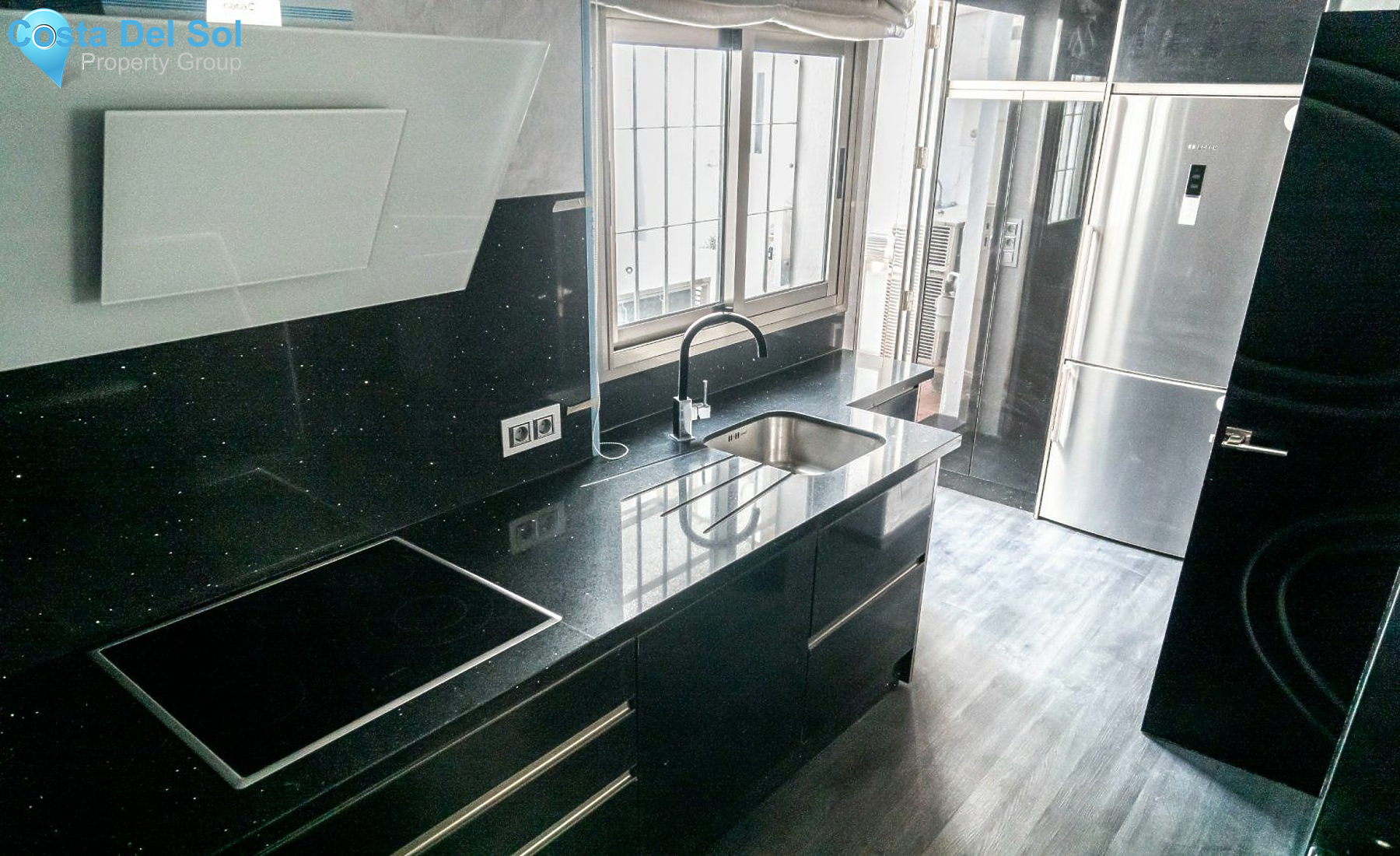 Middle Floor Apartment in Centro Histórico-1493521