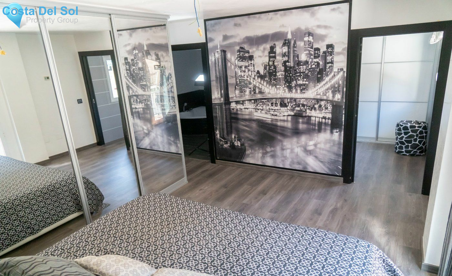 Middle Floor Apartment in Centro Histórico-1493526