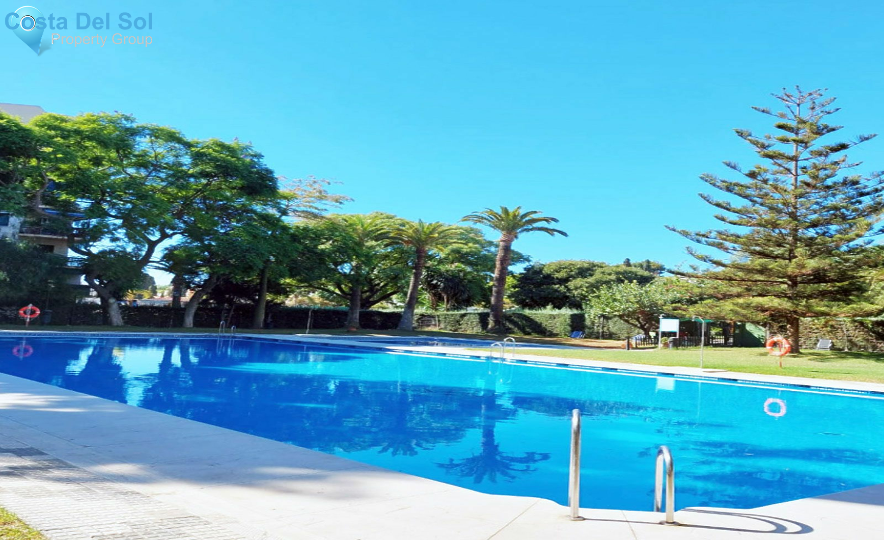 Middle Floor Apartment in Churriana-1515812