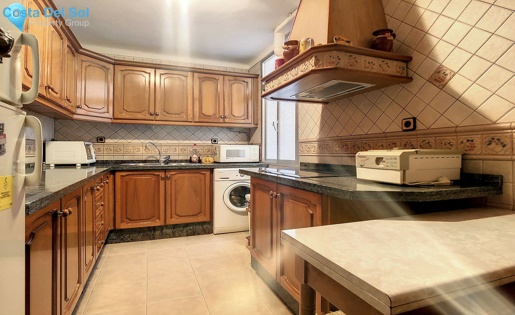 Middle Floor Apartment in Coín-1259958