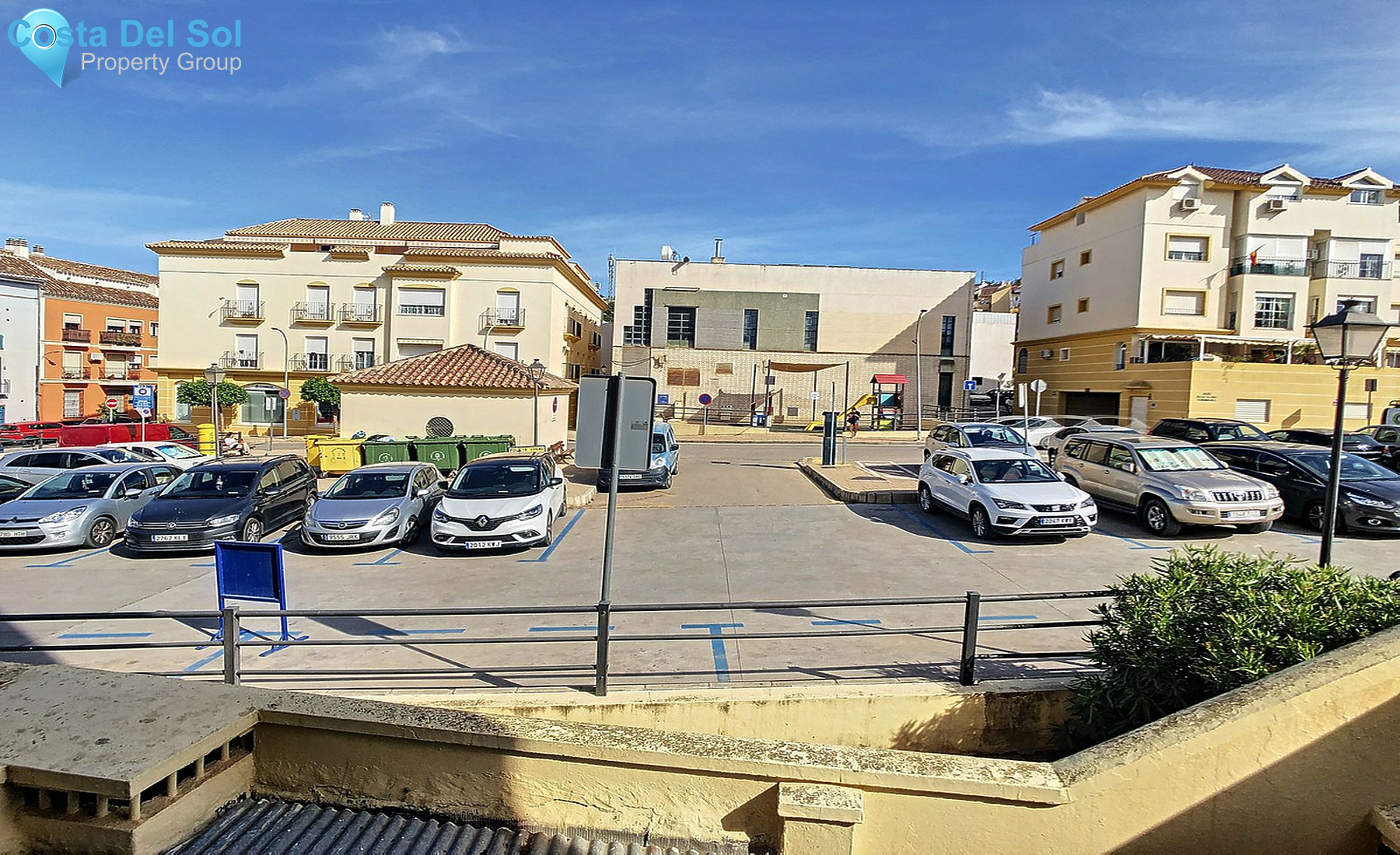 Middle Floor Apartment in Coín-1259976