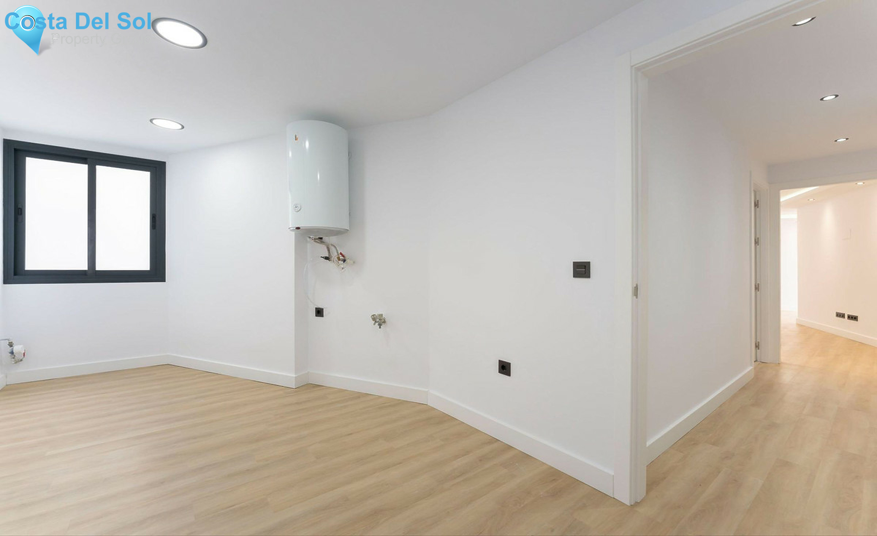 Middle Floor Apartment in Coín-1302819