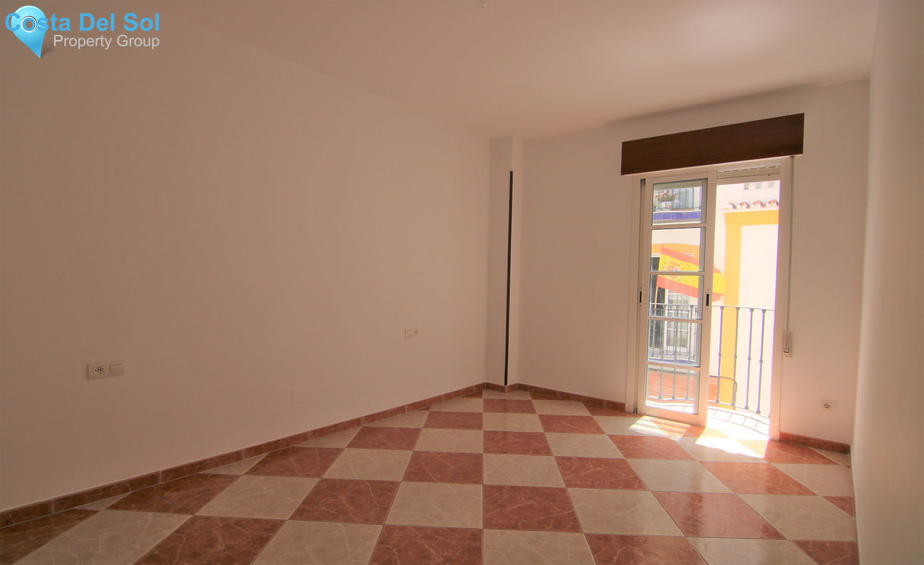Middle Floor Apartment in Coín-1343904