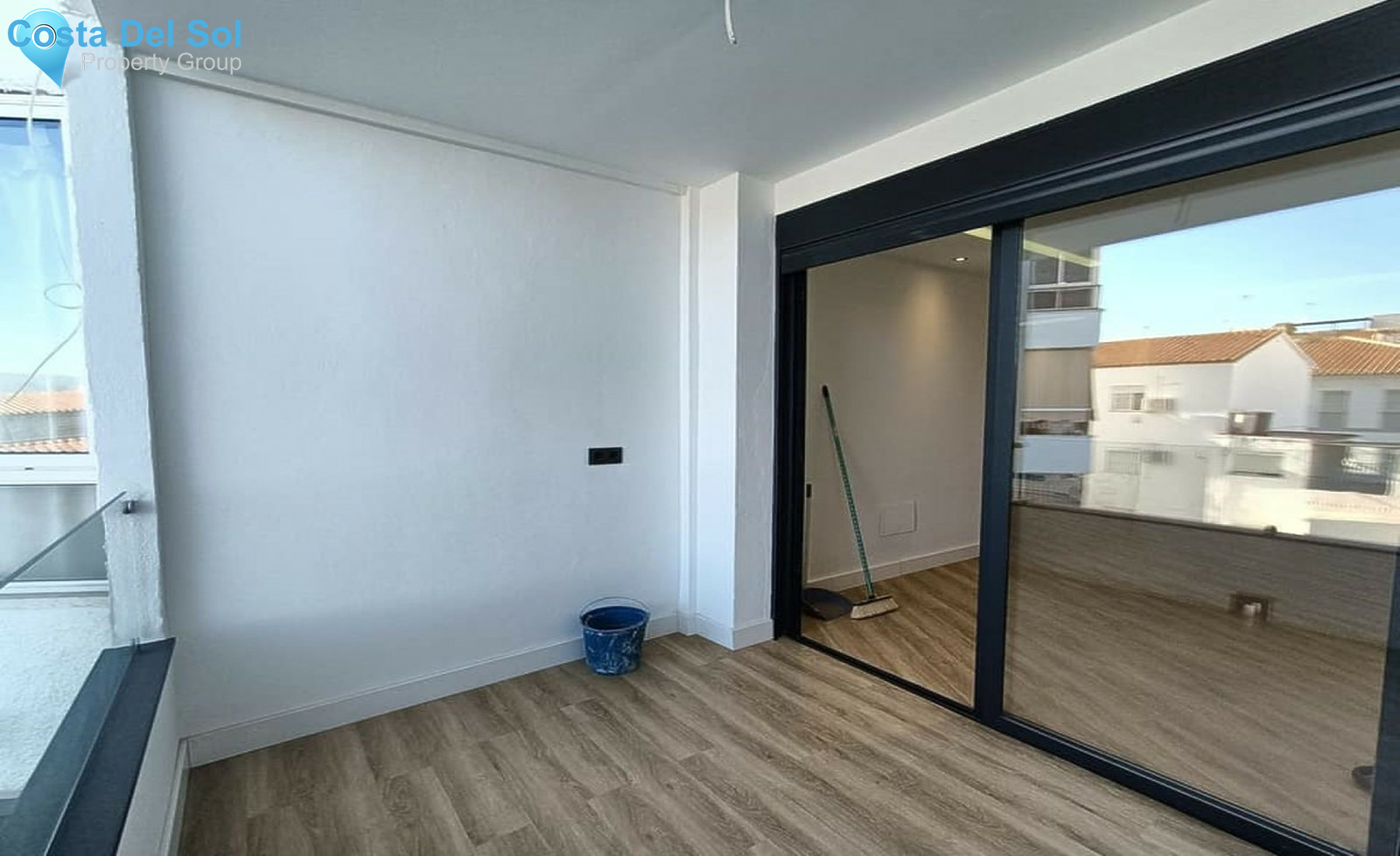 Middle Floor Apartment in Coín-1523406