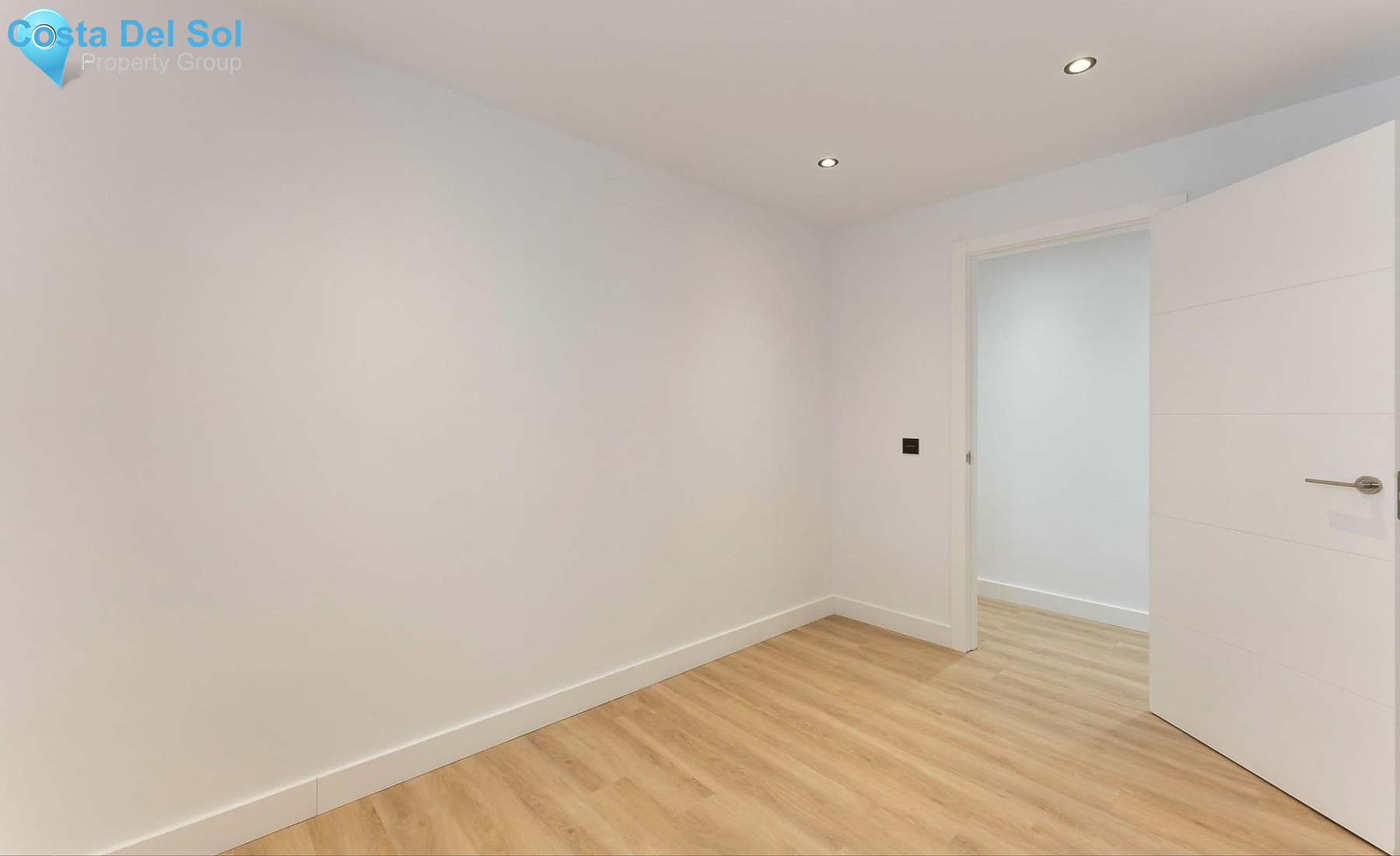 Middle Floor Apartment in Coín-1139978