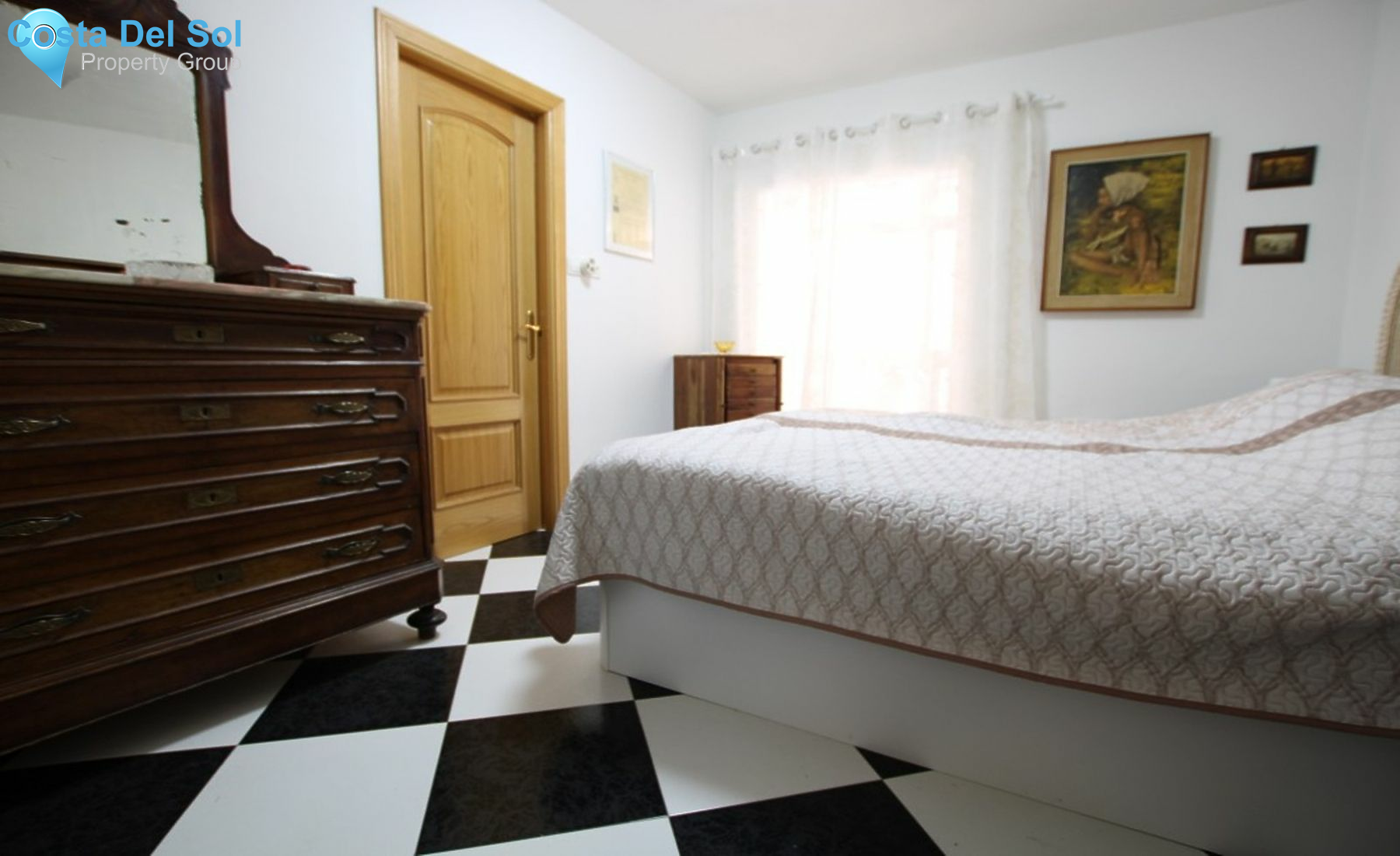 Middle Floor Apartment in Coín-1178224