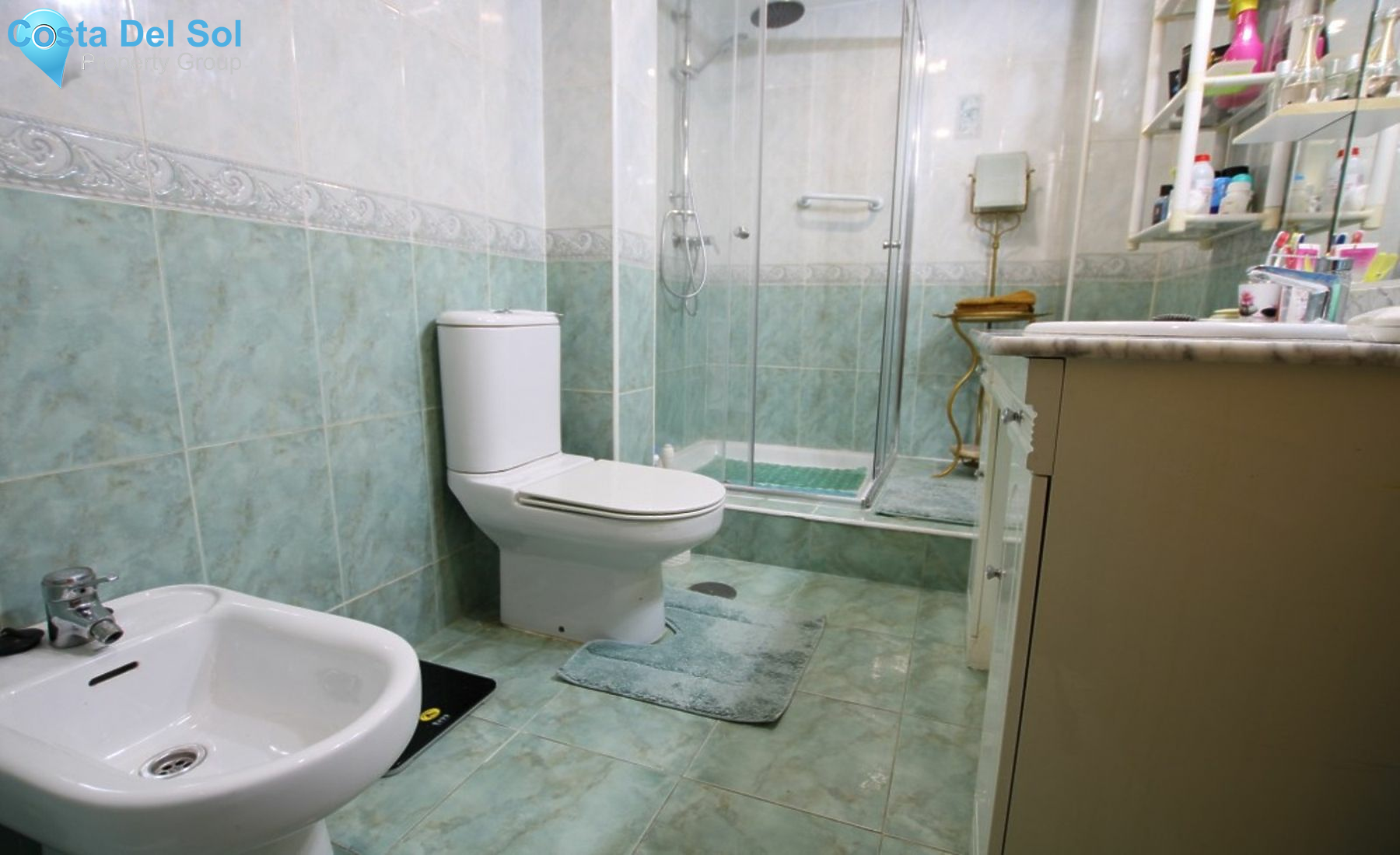 Middle Floor Apartment in Coín-1178226
