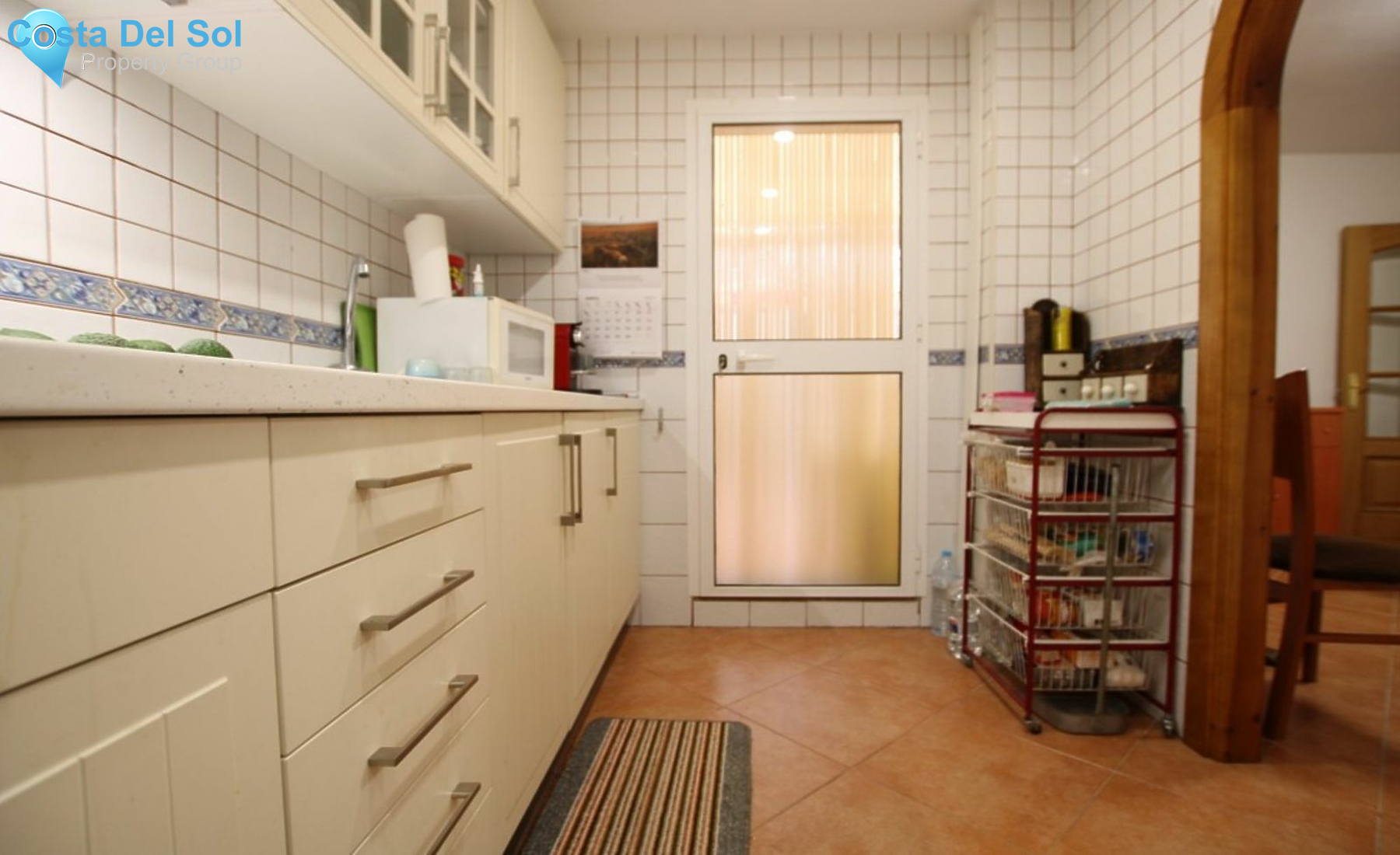 Middle Floor Apartment in Coín-1178219