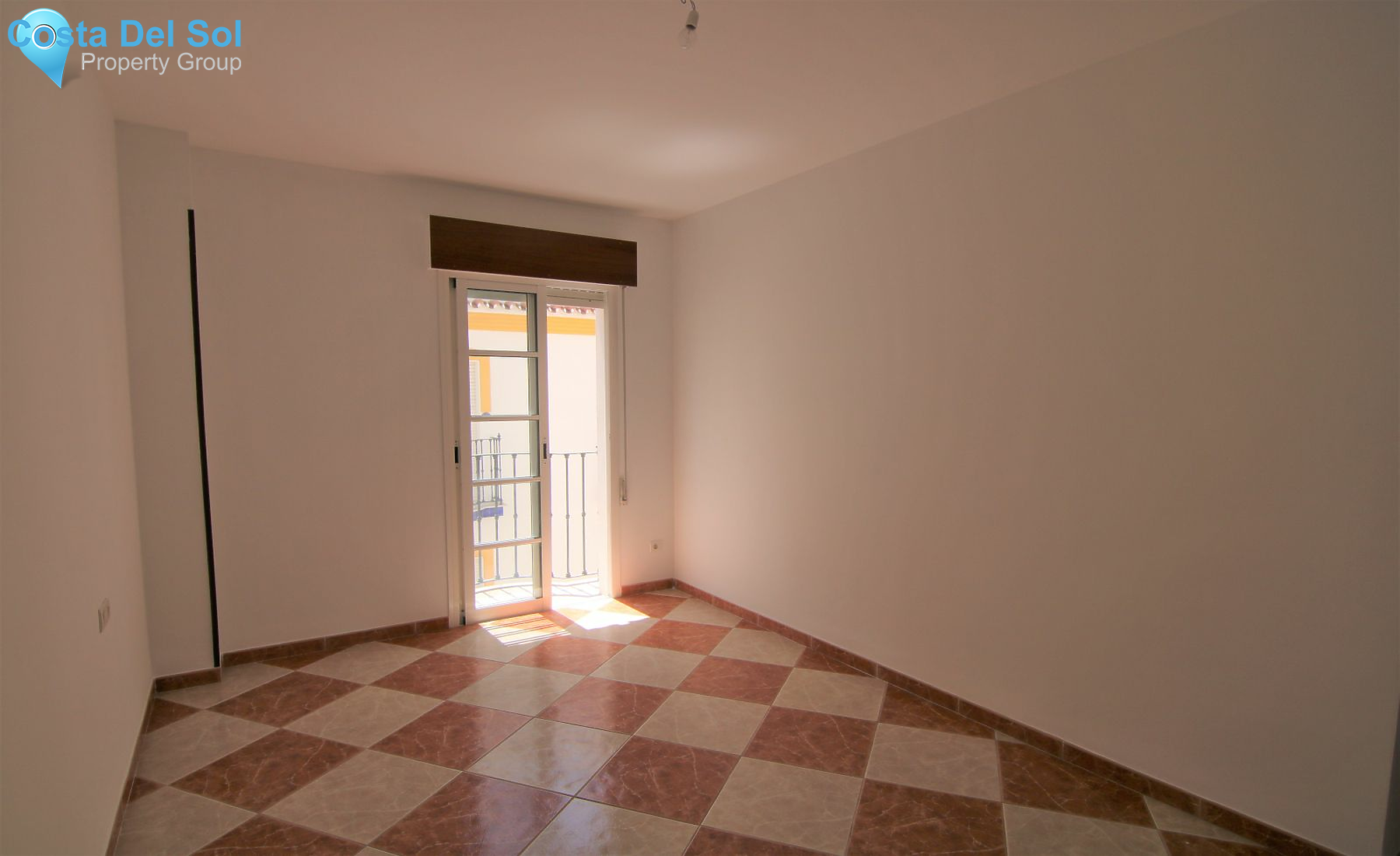 Middle Floor Apartment in Coín-1222241