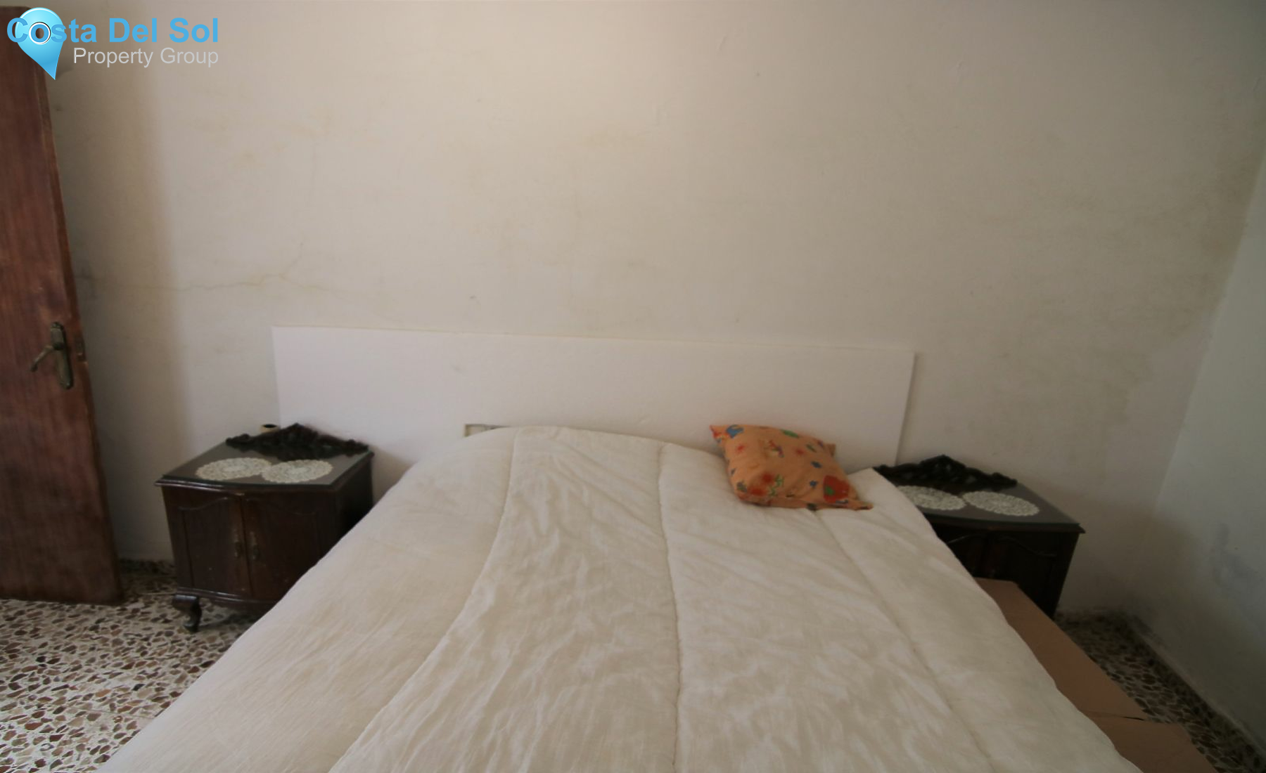 Middle Floor Apartment in Coín-1229281