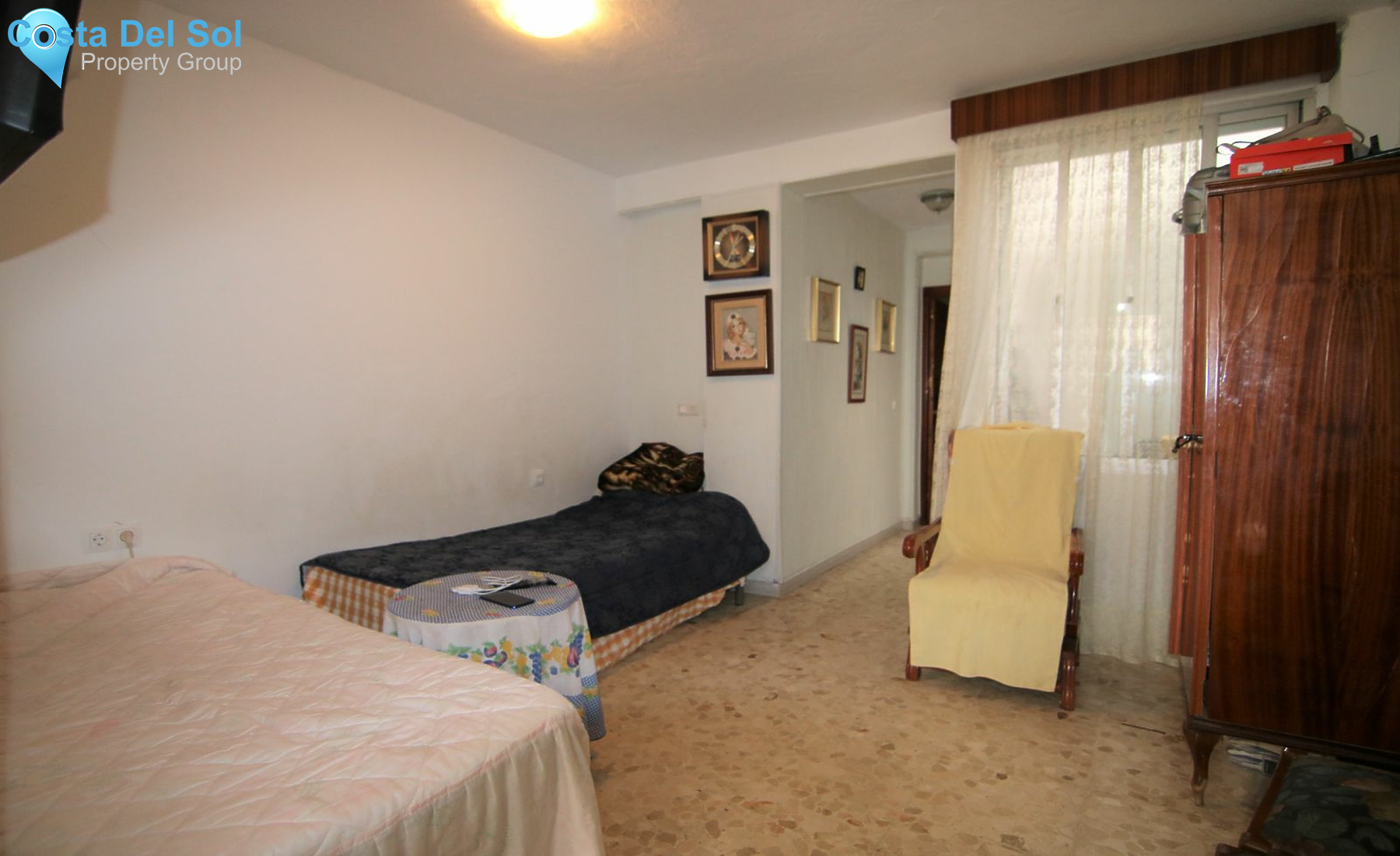 Middle Floor Apartment in Coín-1229272
