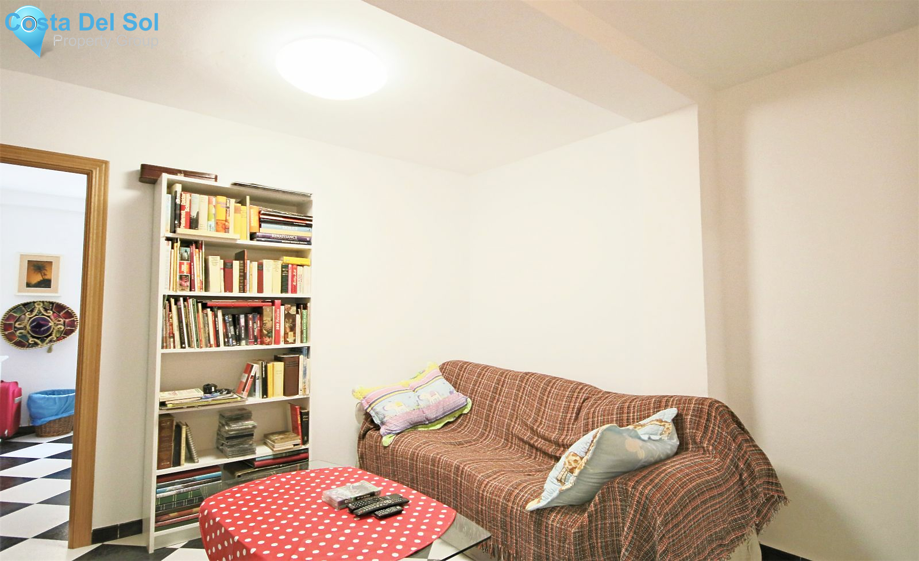 Middle Floor Apartment in Coín-1425449