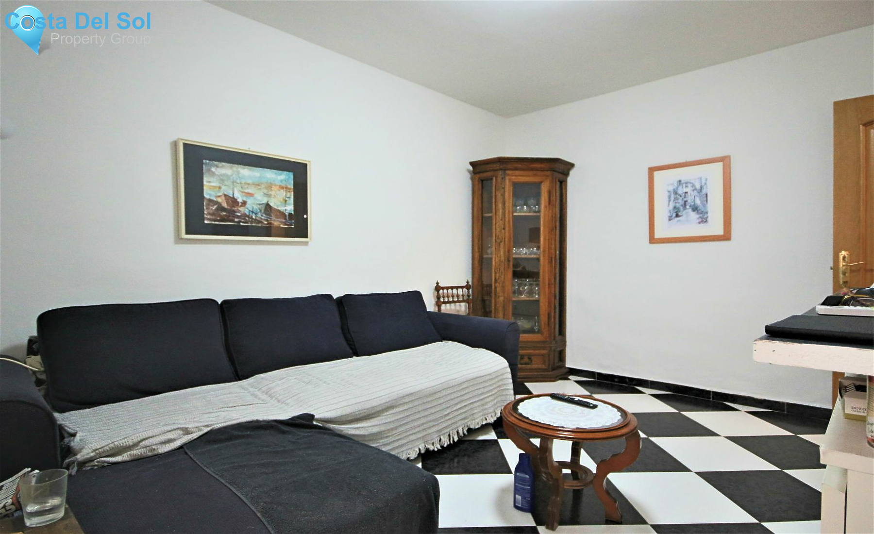 Middle Floor Apartment in Coín-1425437