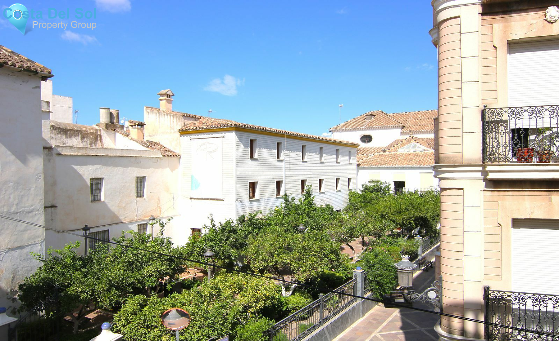 Middle Floor Apartment in Coín