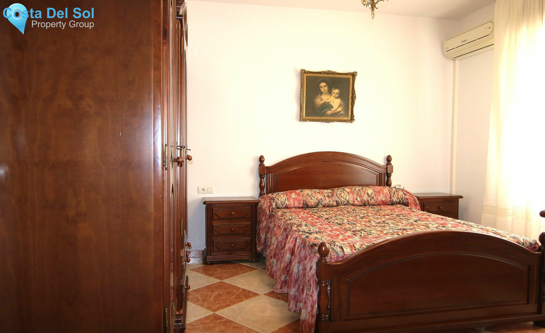 Middle Floor Apartment in Coín-1472960