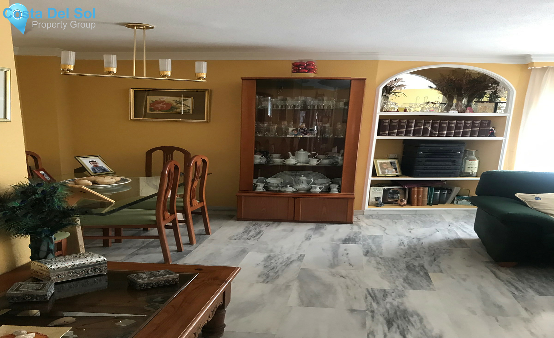 Middle Floor Apartment in Diana Park-1357627