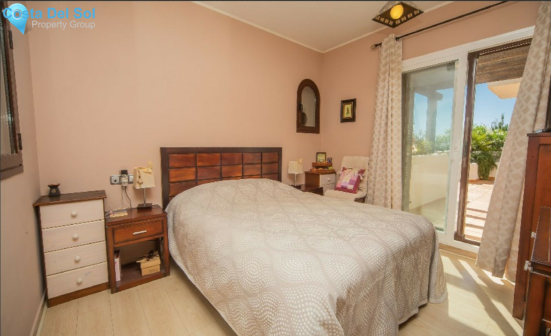 Middle Floor Apartment in Doña Julia-1261653
