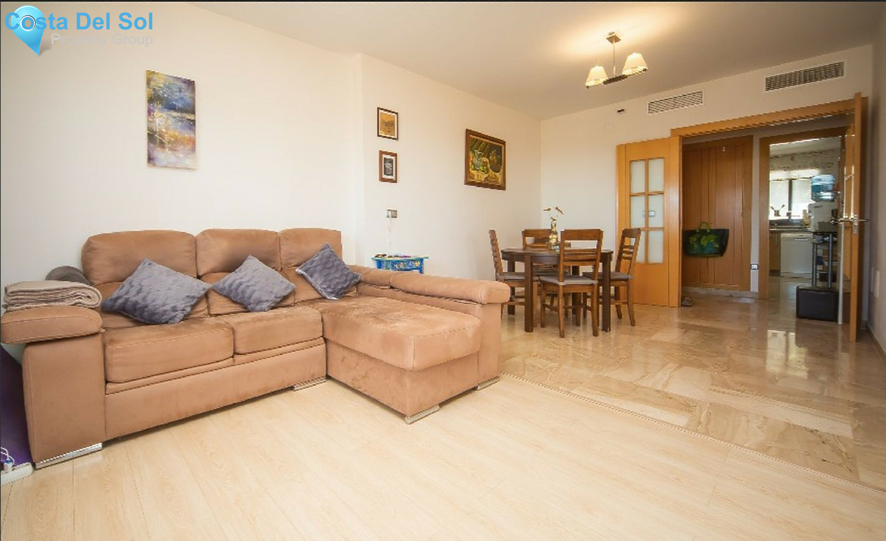 Middle Floor Apartment in Doña Julia-1261646