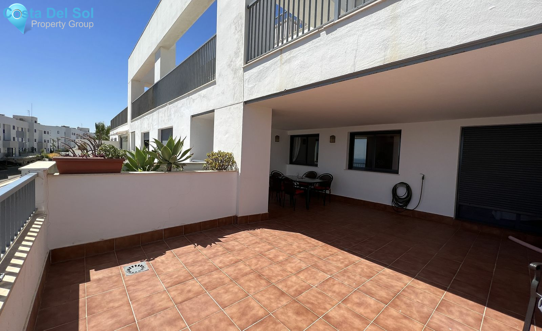 Middle Floor Apartment in Doña Julia-1483377