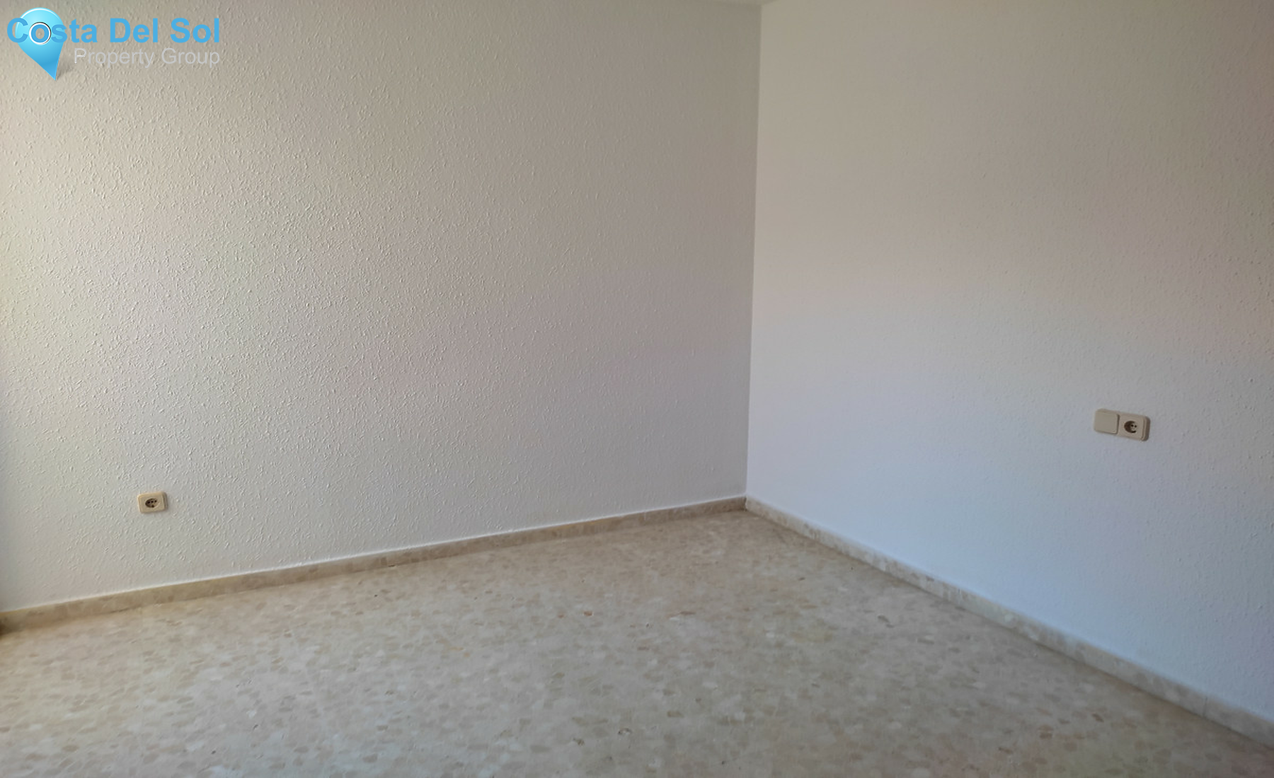 Middle Floor Apartment in El Coto-1385924