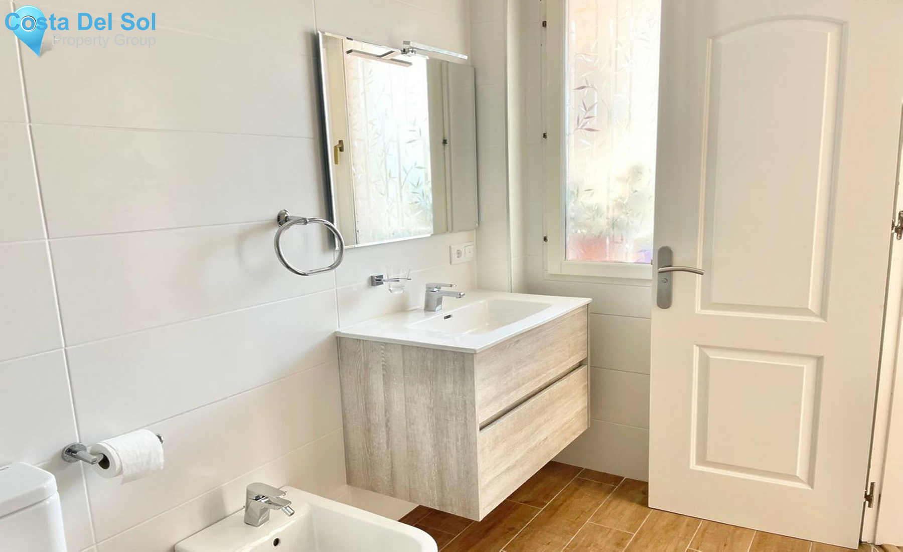 Middle Floor Apartment in El Paraiso-715262