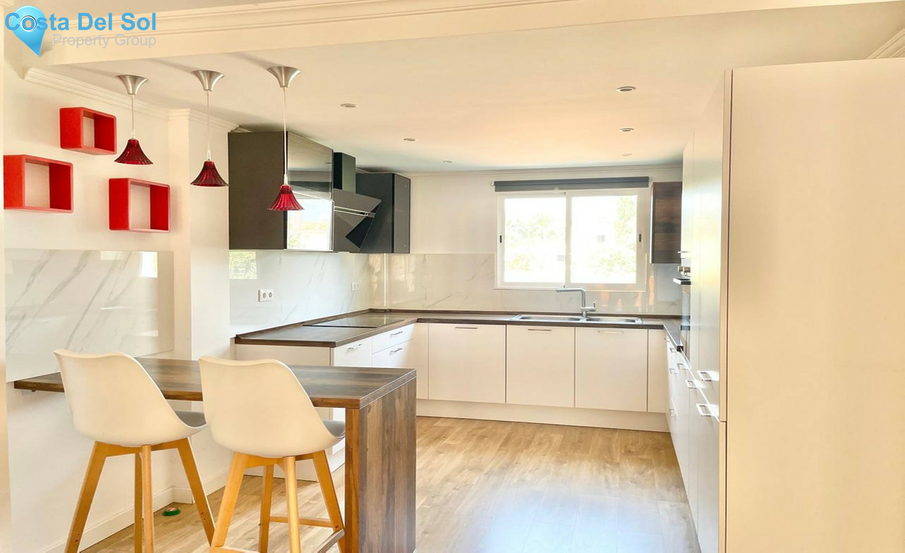 Middle Floor Apartment in El Paraiso-715265