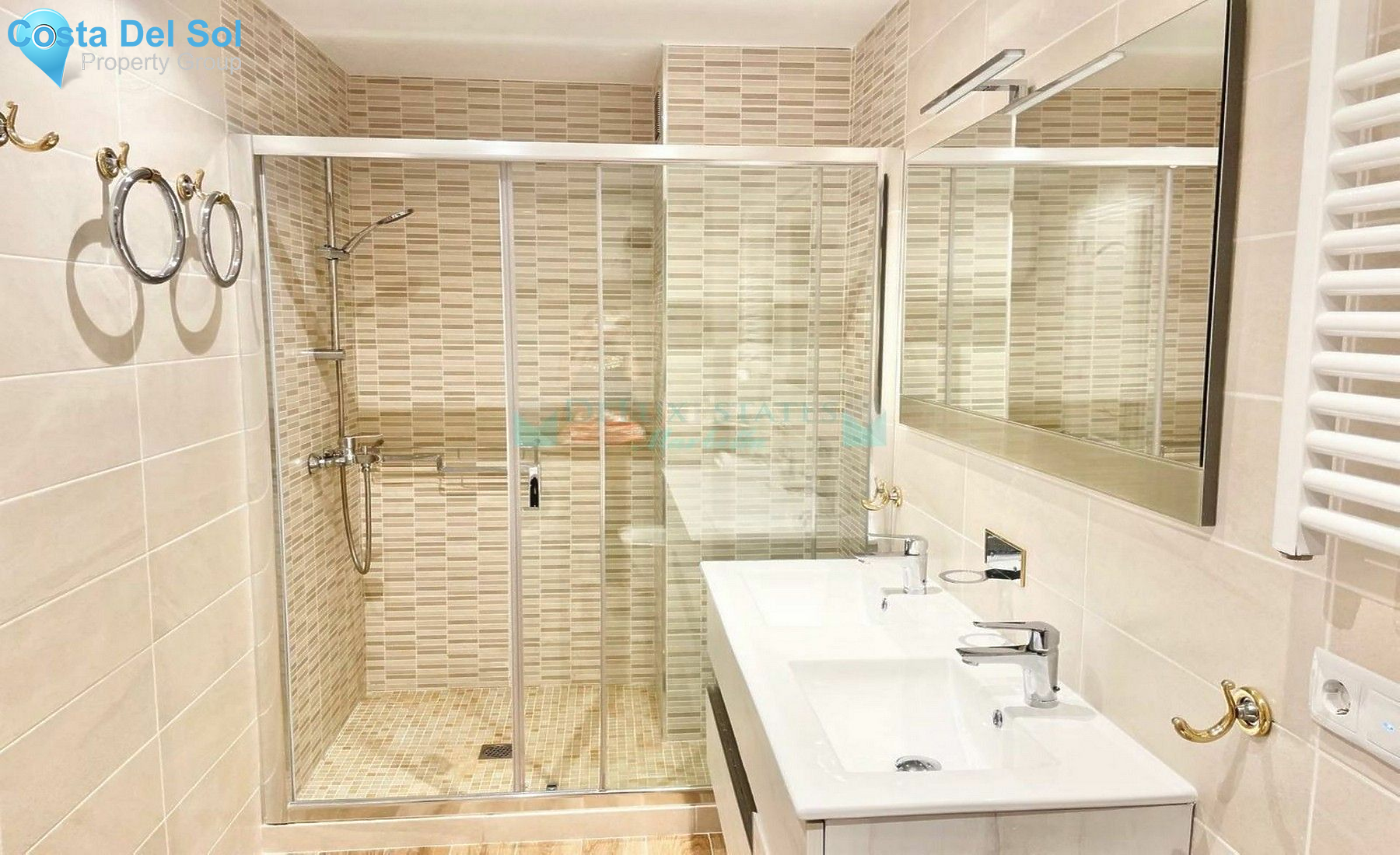 Middle Floor Apartment in El Paraiso-1164485