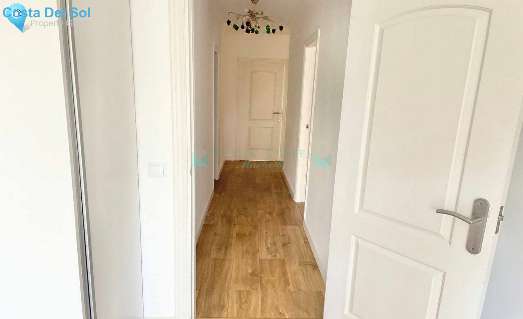 Middle Floor Apartment in El Paraiso-1164481