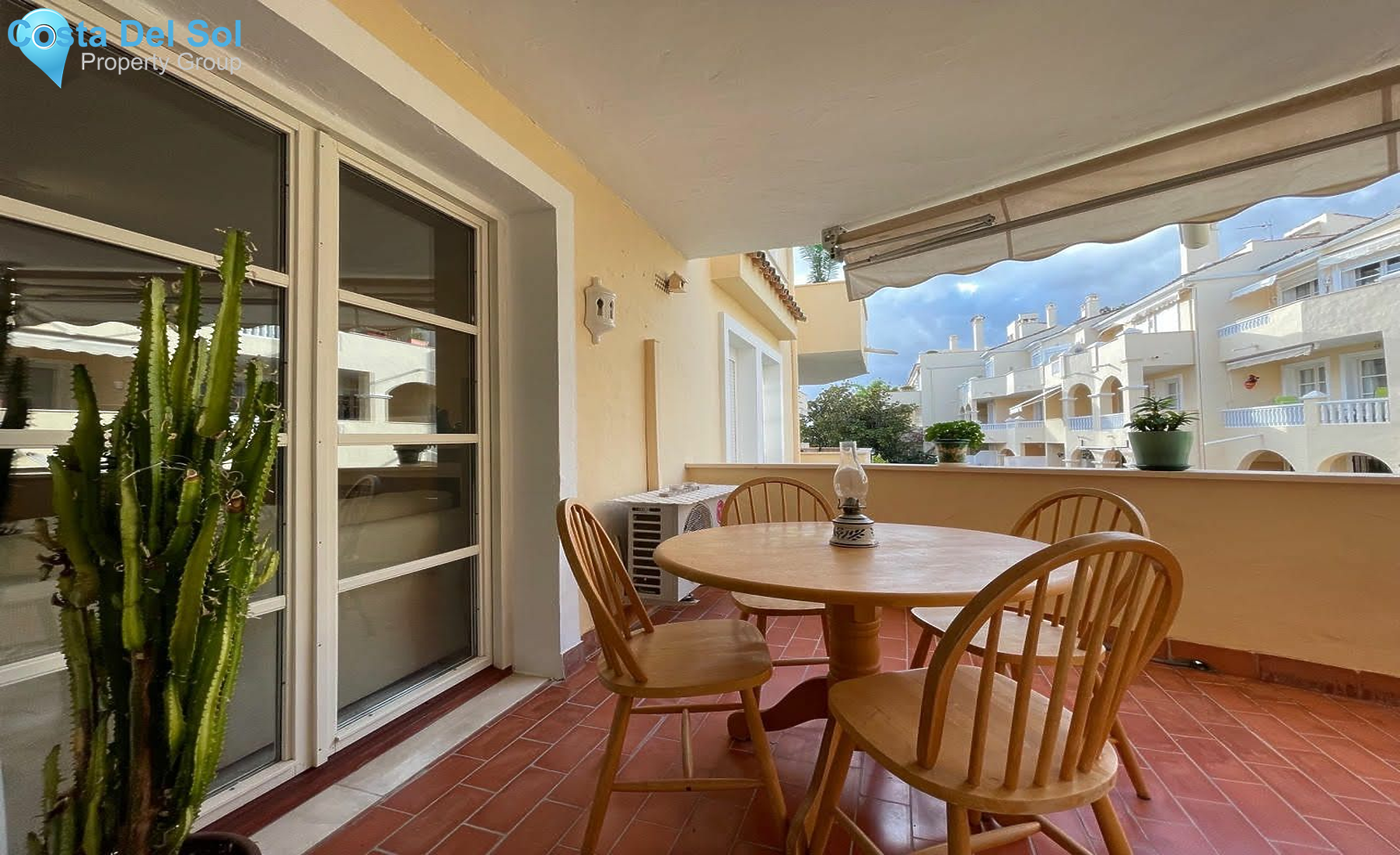 Middle Floor Apartment in El Paraiso-1168382