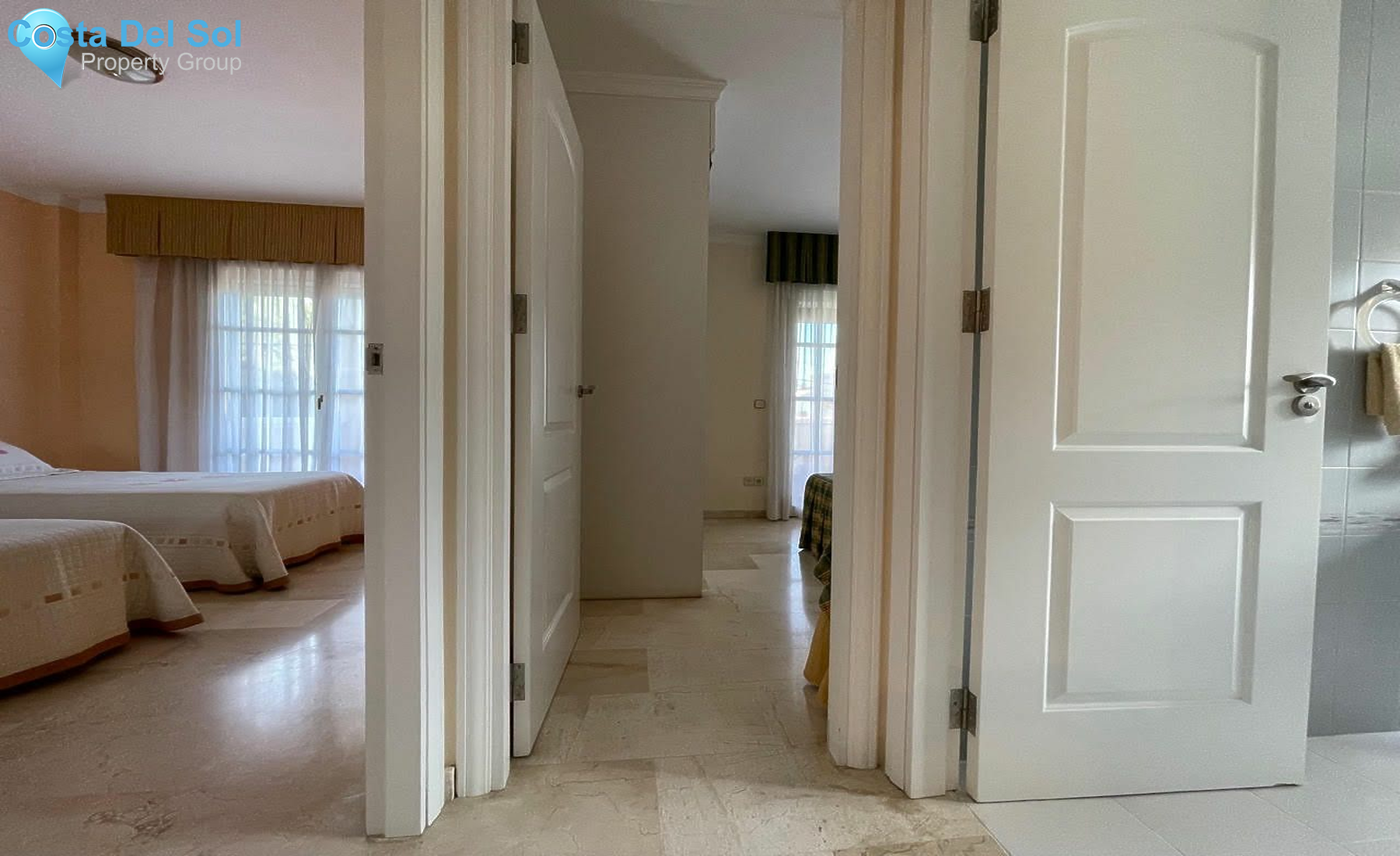 Middle Floor Apartment in El Paraiso-1168392