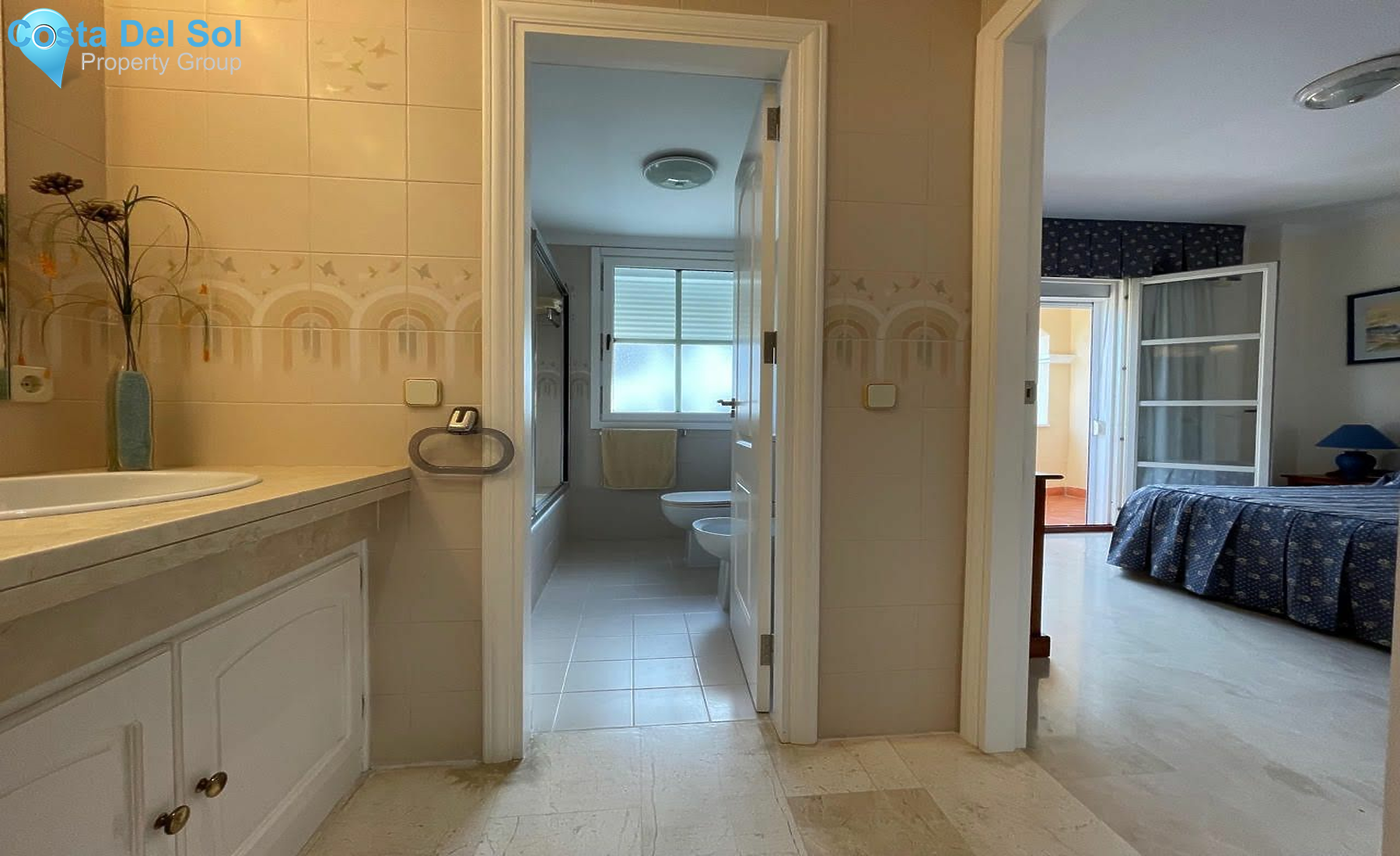 Middle Floor Apartment in El Paraiso-1168396