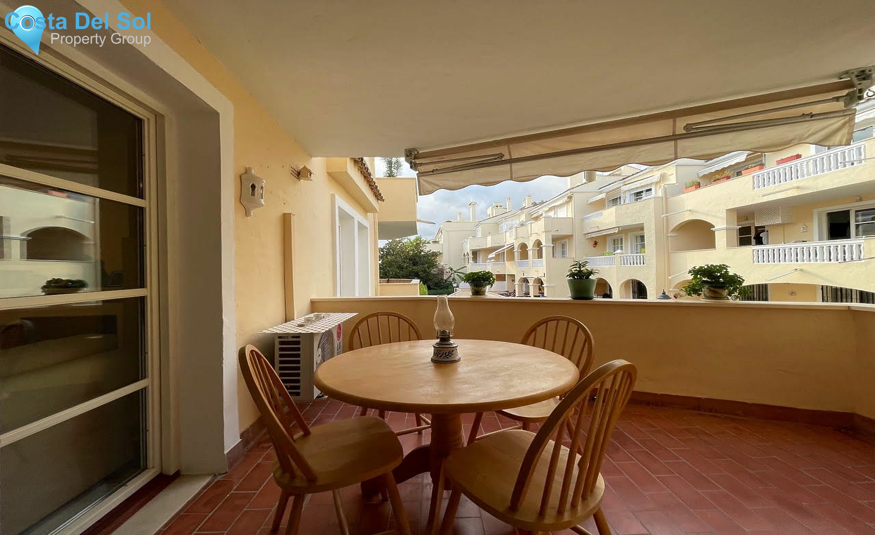 Middle Floor Apartment in El Paraiso-1168389