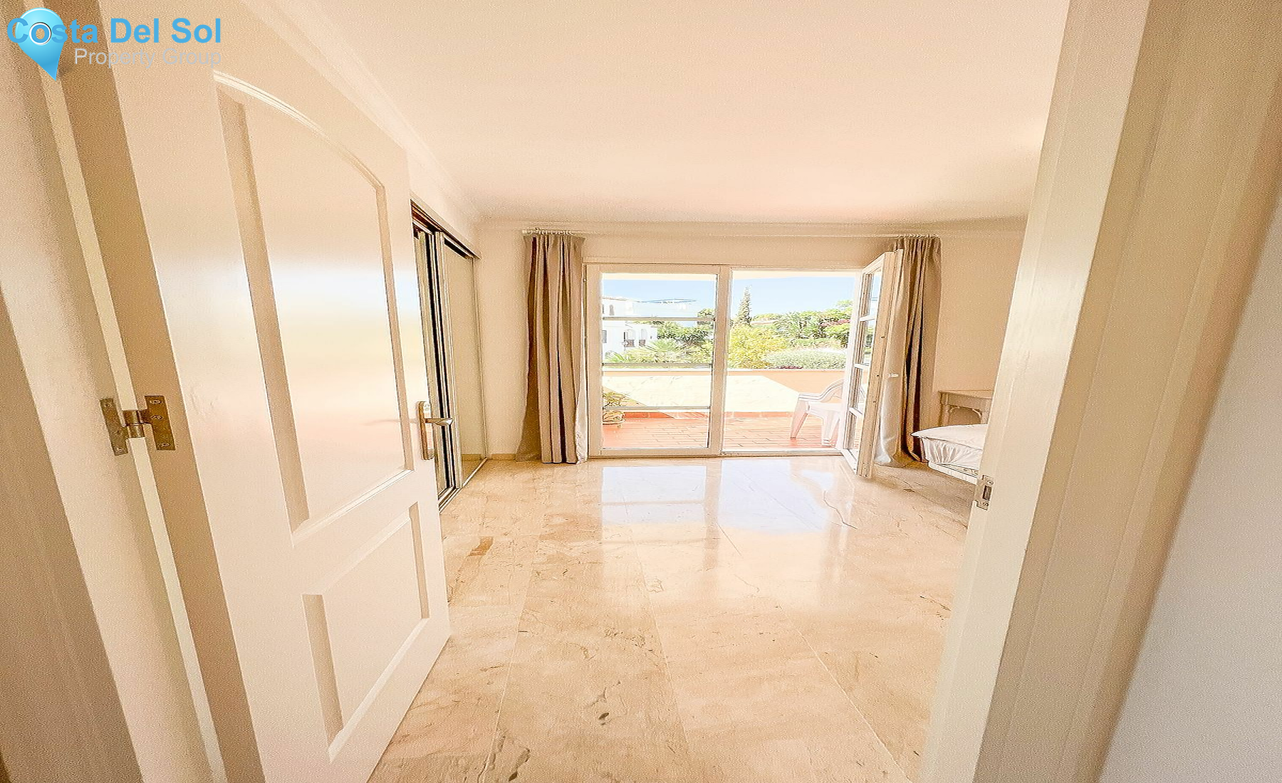 Middle Floor Apartment in El Paraiso-1533025