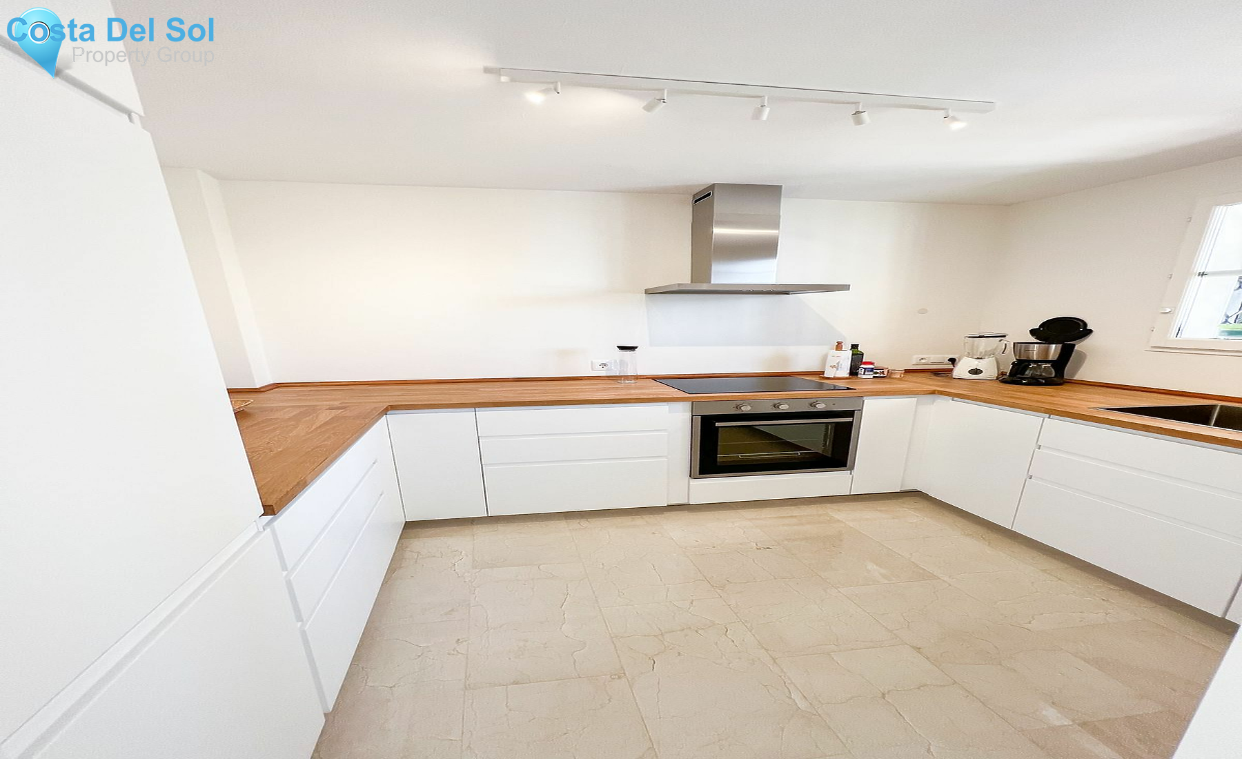 Middle Floor Apartment in El Paraiso-1533010