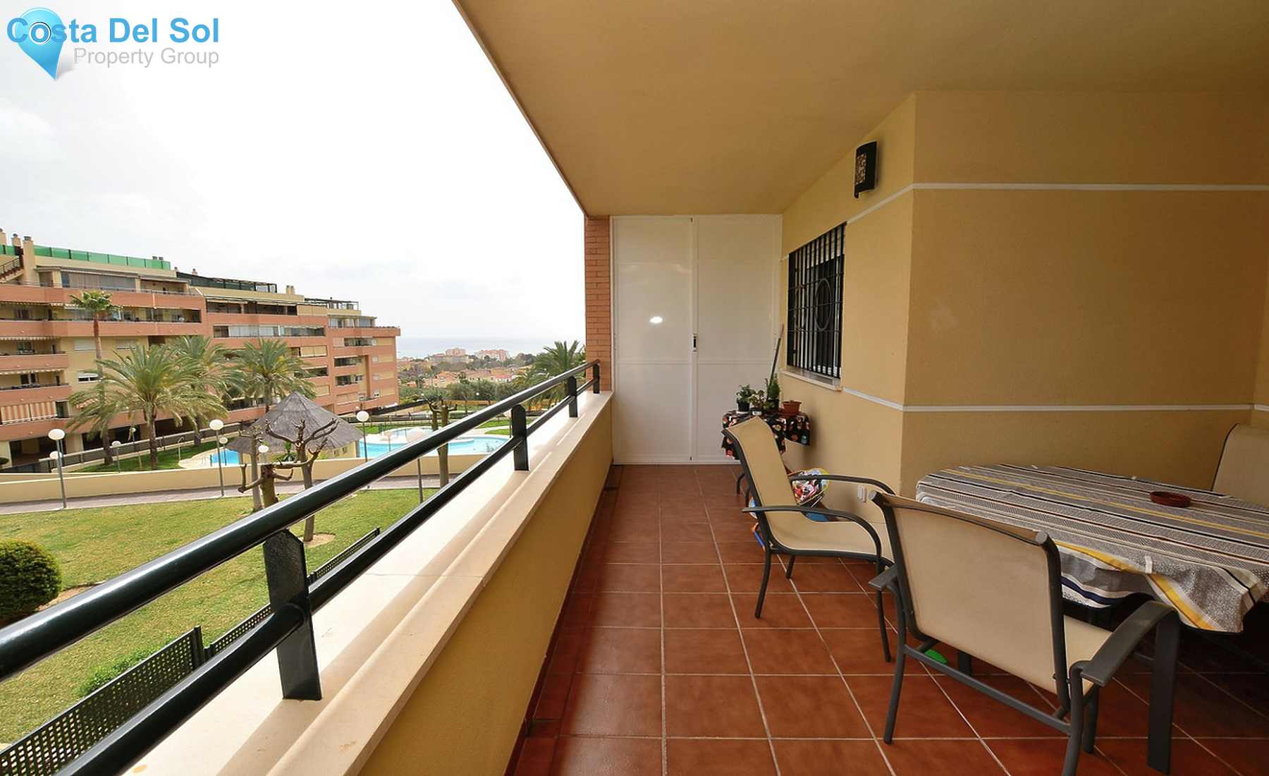 Middle Floor Apartment in El Pinillo-1280771