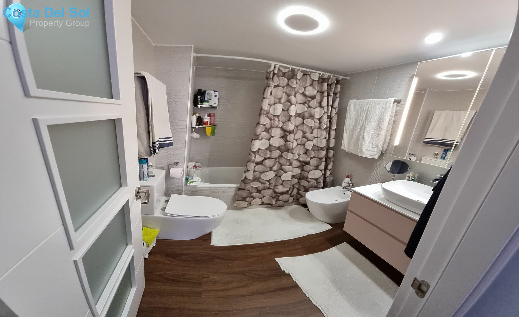 Middle Floor Apartment in El Pinillo-1127873