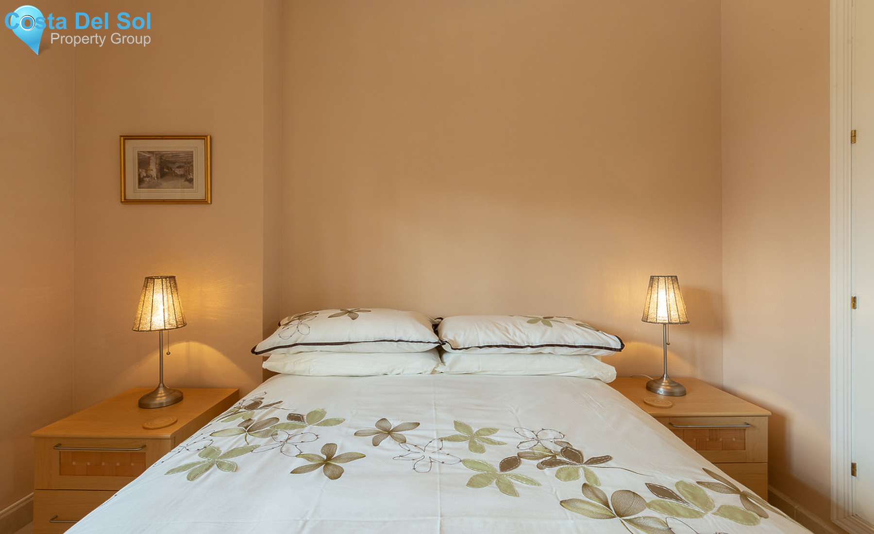 Middle Floor Apartment in Elviria-1314207