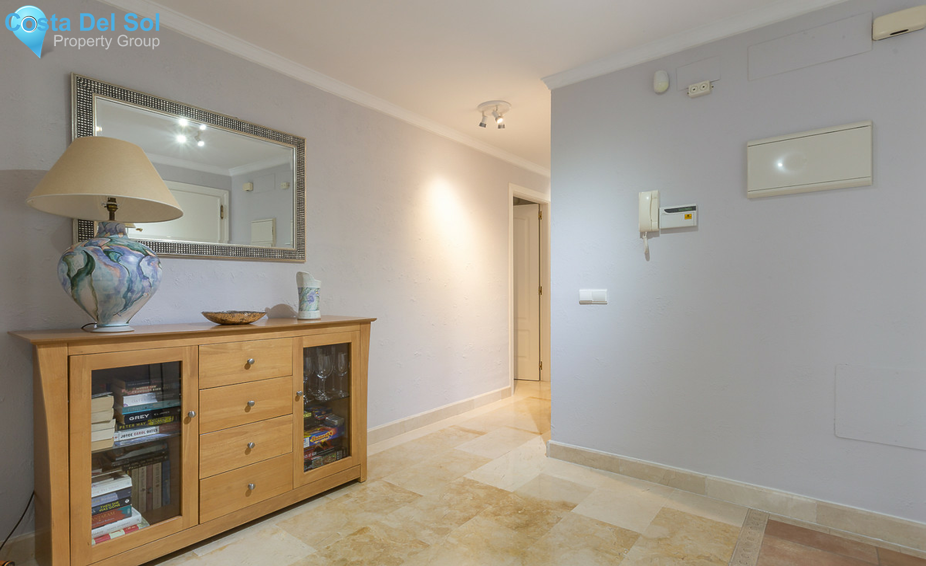 Middle Floor Apartment in Elviria-1314214