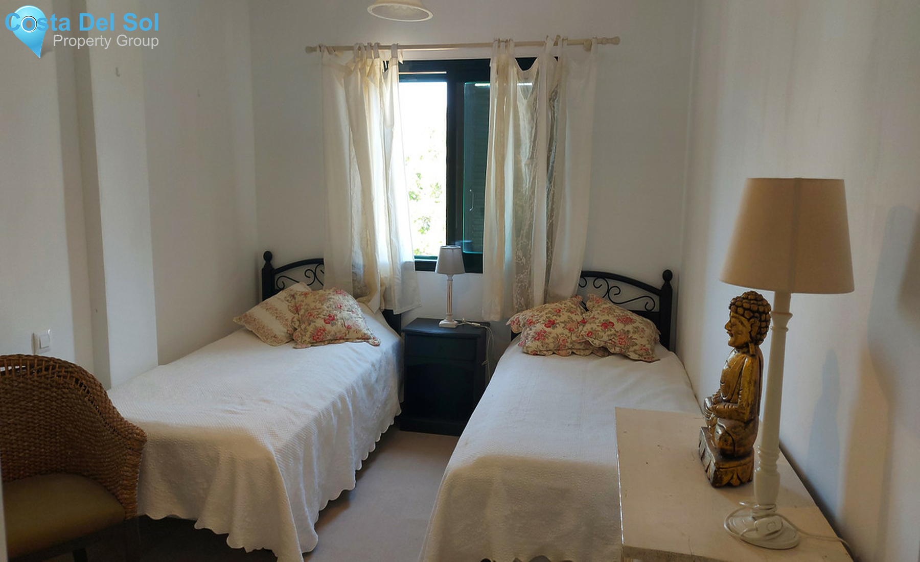 Middle Floor Apartment in Elviria-1316374