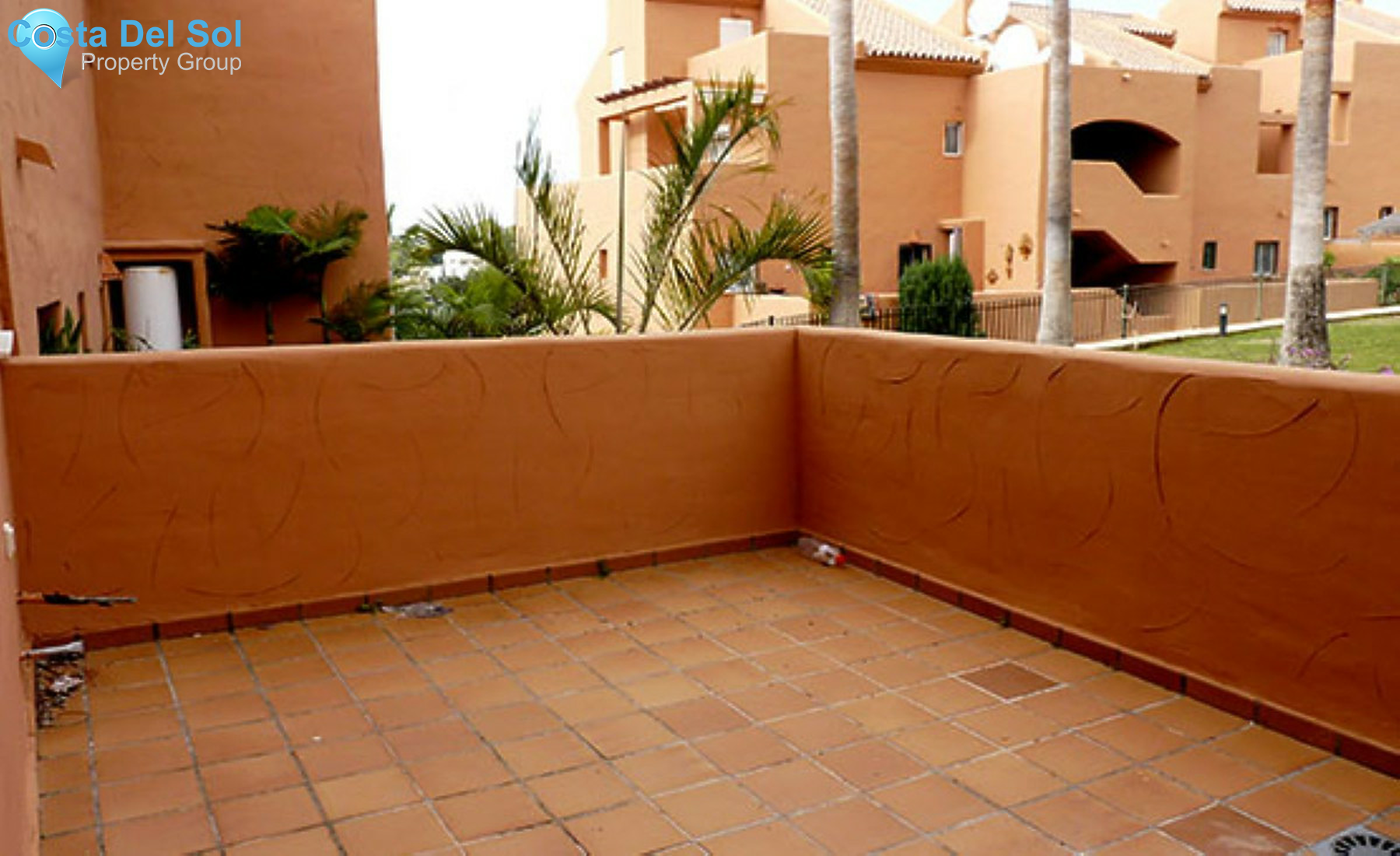 Middle Floor Apartment in Elviria-1330787