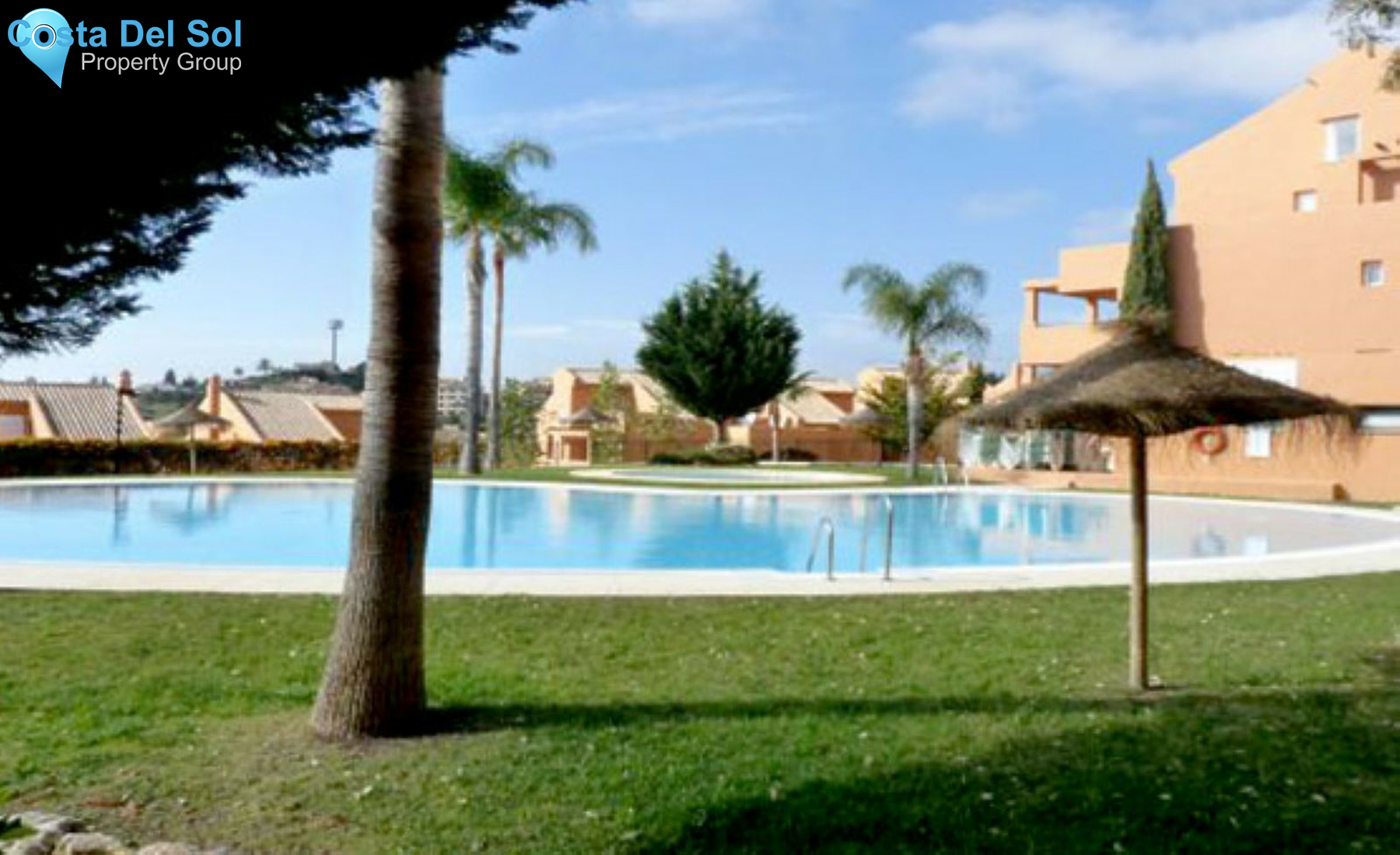 Middle Floor Apartment in Elviria-1330789