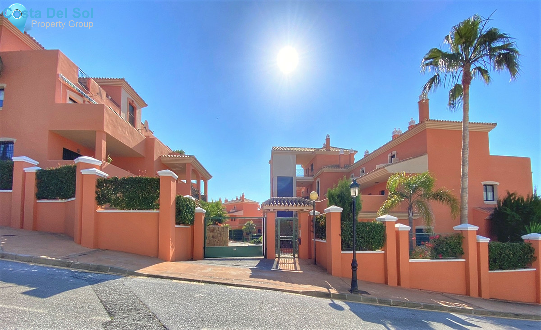 Middle Floor Apartment in Elviria-1350672